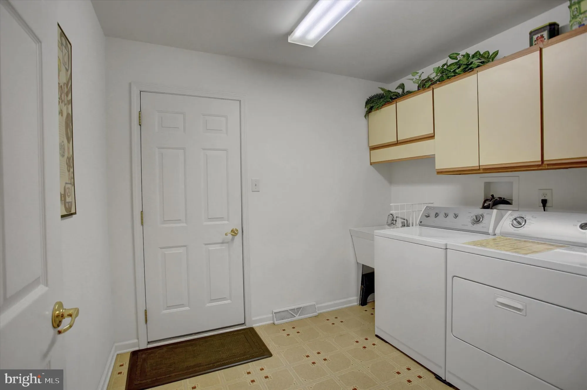 Property Slideshow image 16 of 35 | 6982 augusta national, Fayetteville, PA, 17222