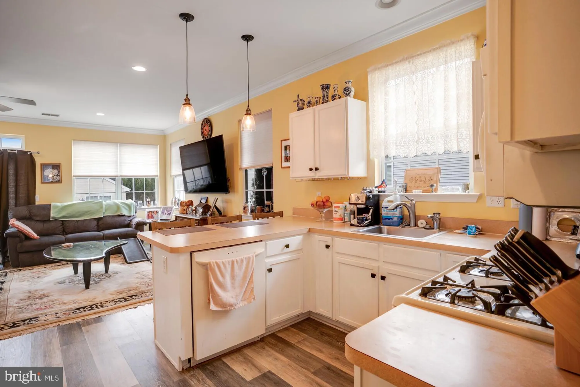 Property Slideshow image 16 of 25 | 5 daisy ln, Little Egg Harbor Twp, NJ, 08087