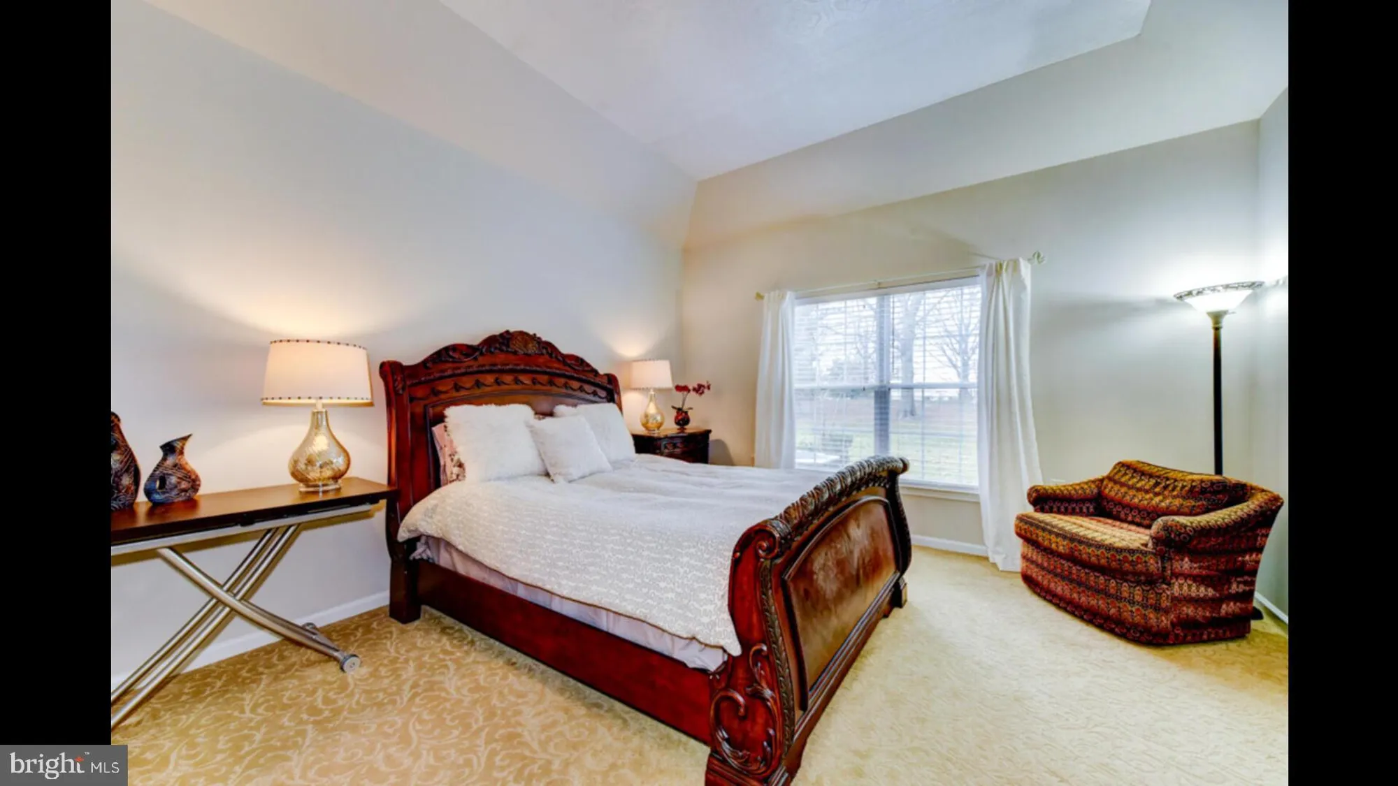 Property Slideshow image 23 of 54 | 25 cardinalflower ln, West Windsor, NJ, 08550