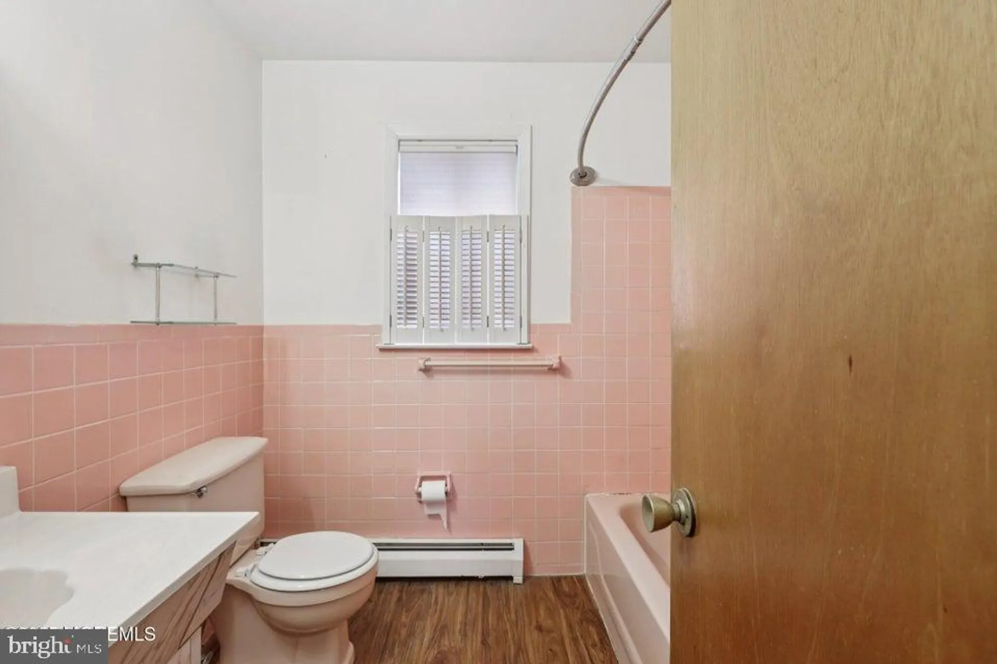 Property Slideshow image 15 of 26 | 192 charlotteville dr, Toms River, NJ, 08757