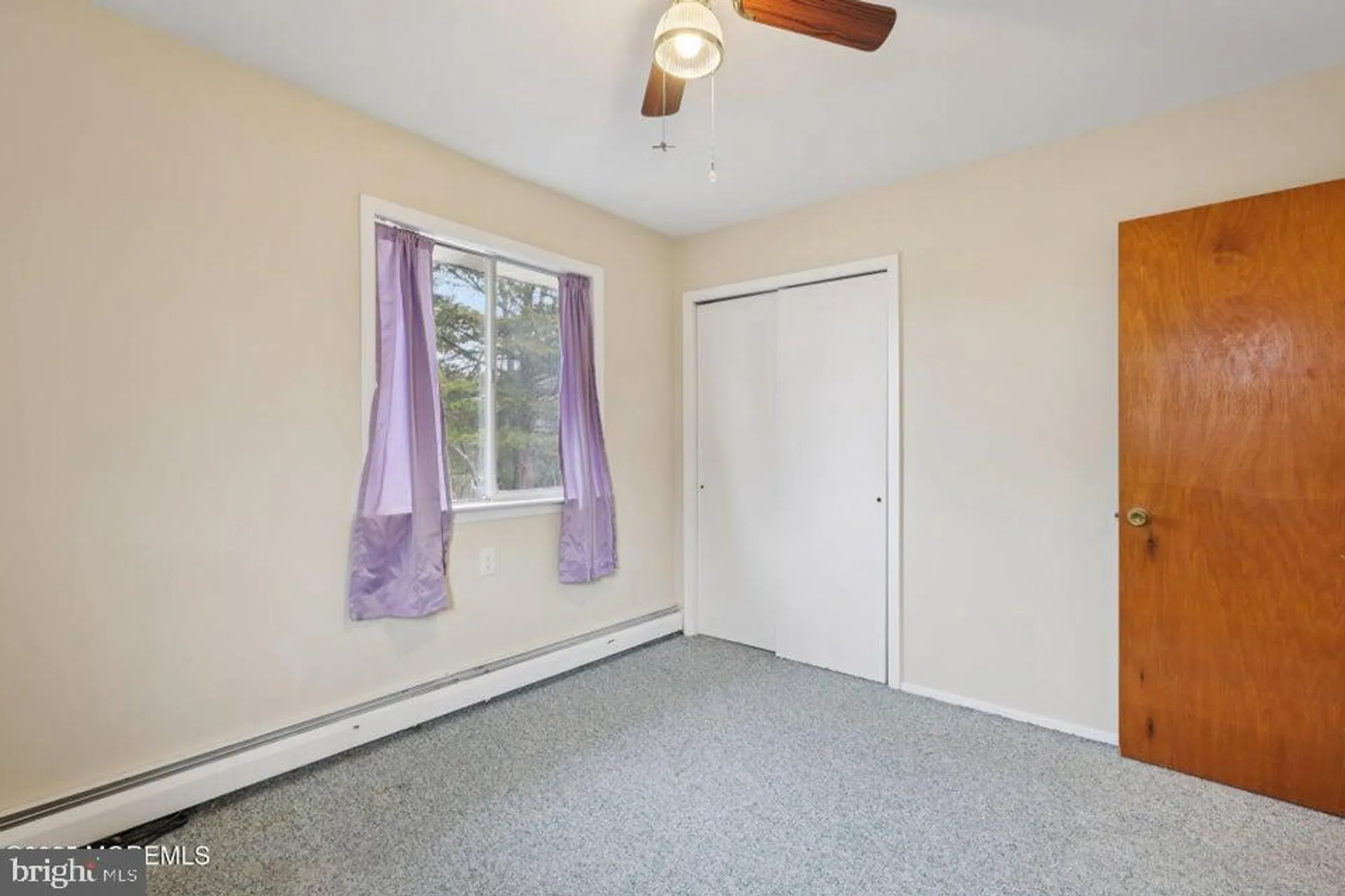 Property Slideshow image 18 of 26 | 192 charlotteville dr, Toms River, NJ, 08757