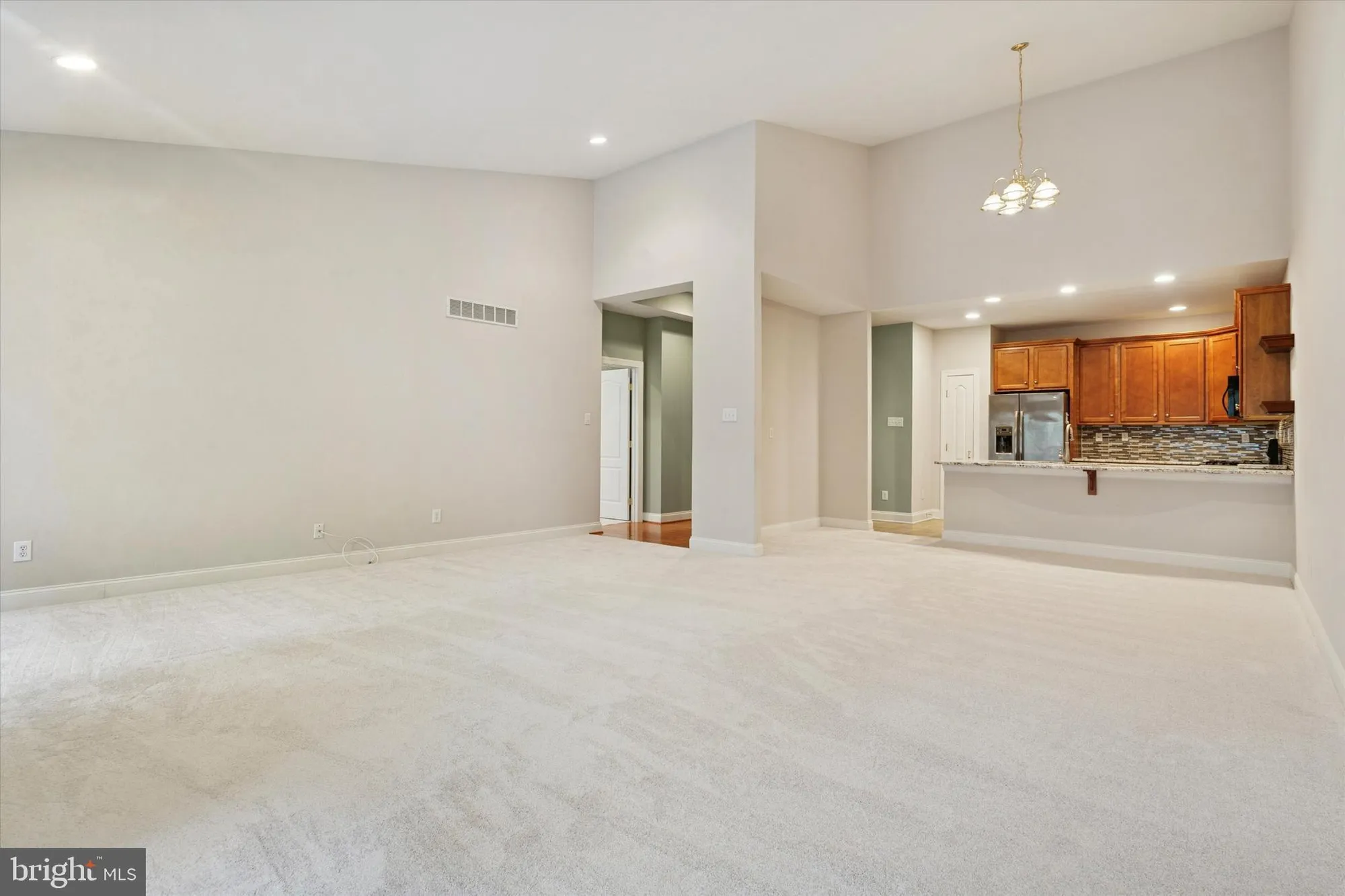 Property Slideshow image 4 of 23 | 550 hodgson cir, West Grove, PA, 19390