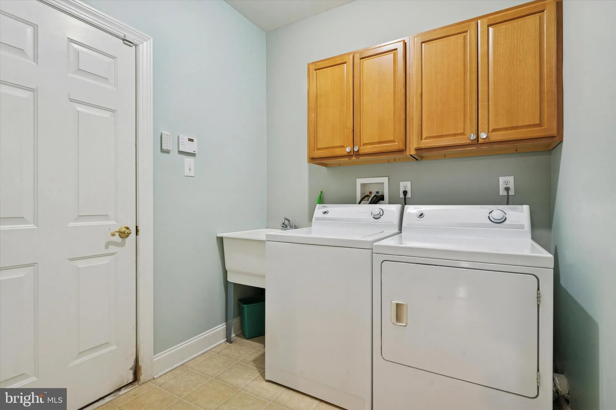 Property Slideshow image 20 of 23 | 550 hodgson cir, West Grove, PA, 19390