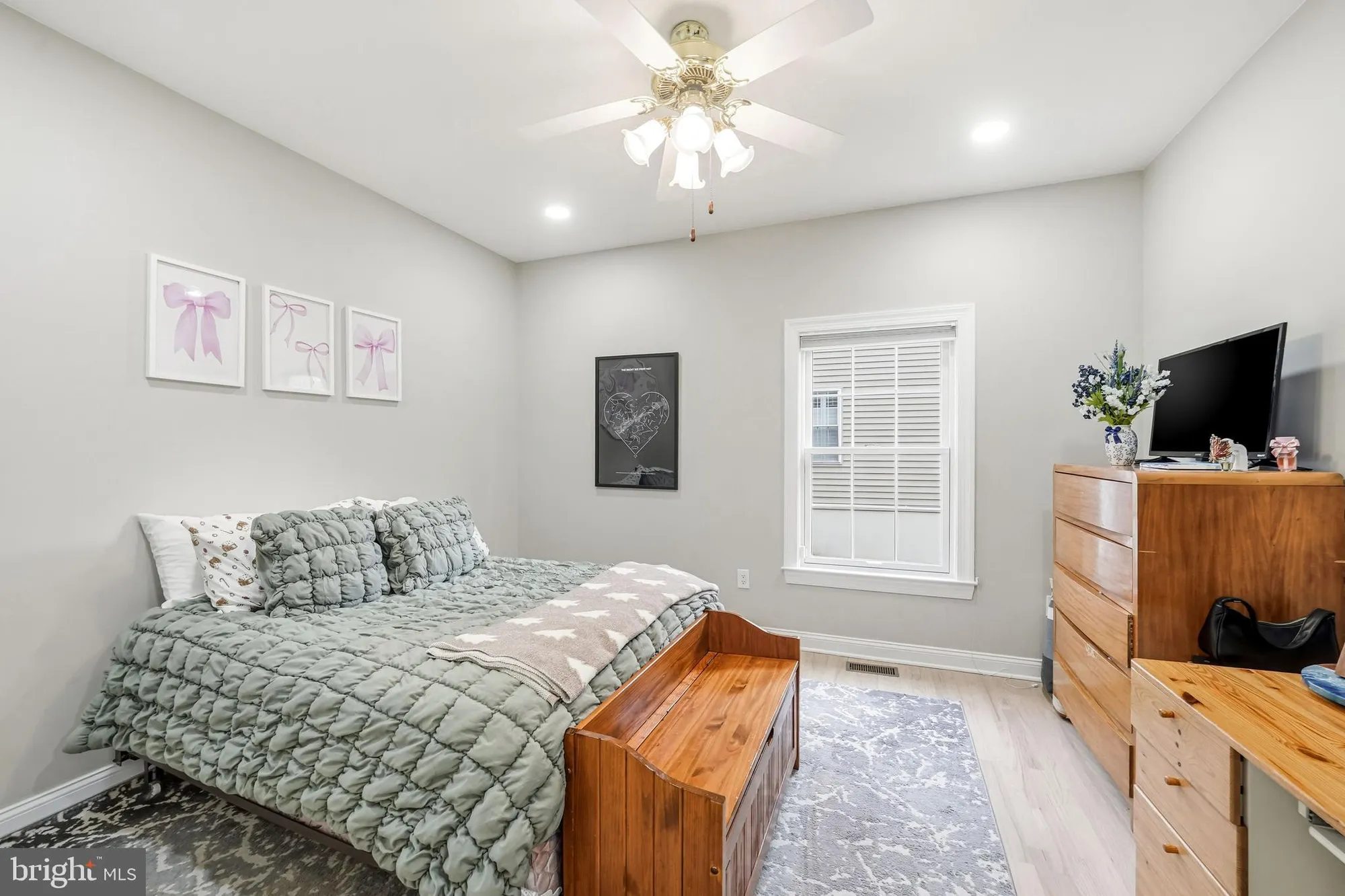 Property Slideshow image 13 of 22 | 204 bobwhite rd, New Hope, PA, 18938