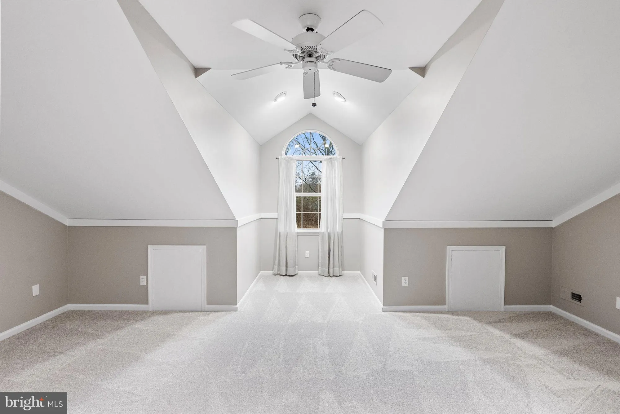 Property Slideshow image 31 of 35 | 51 cambridge ct, Souderton, PA, 18964