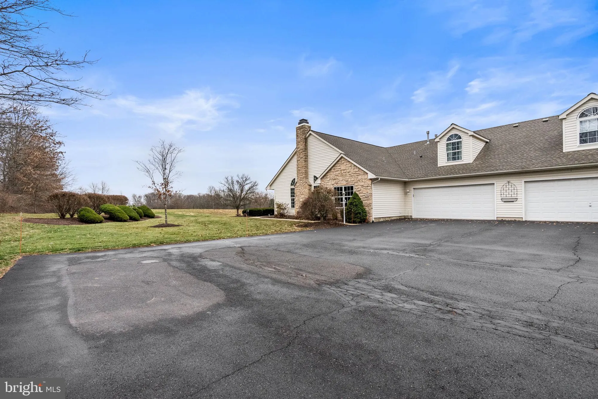 Property Slideshow image 9 of 35 | 51 cambridge ct, Souderton, PA, 18964