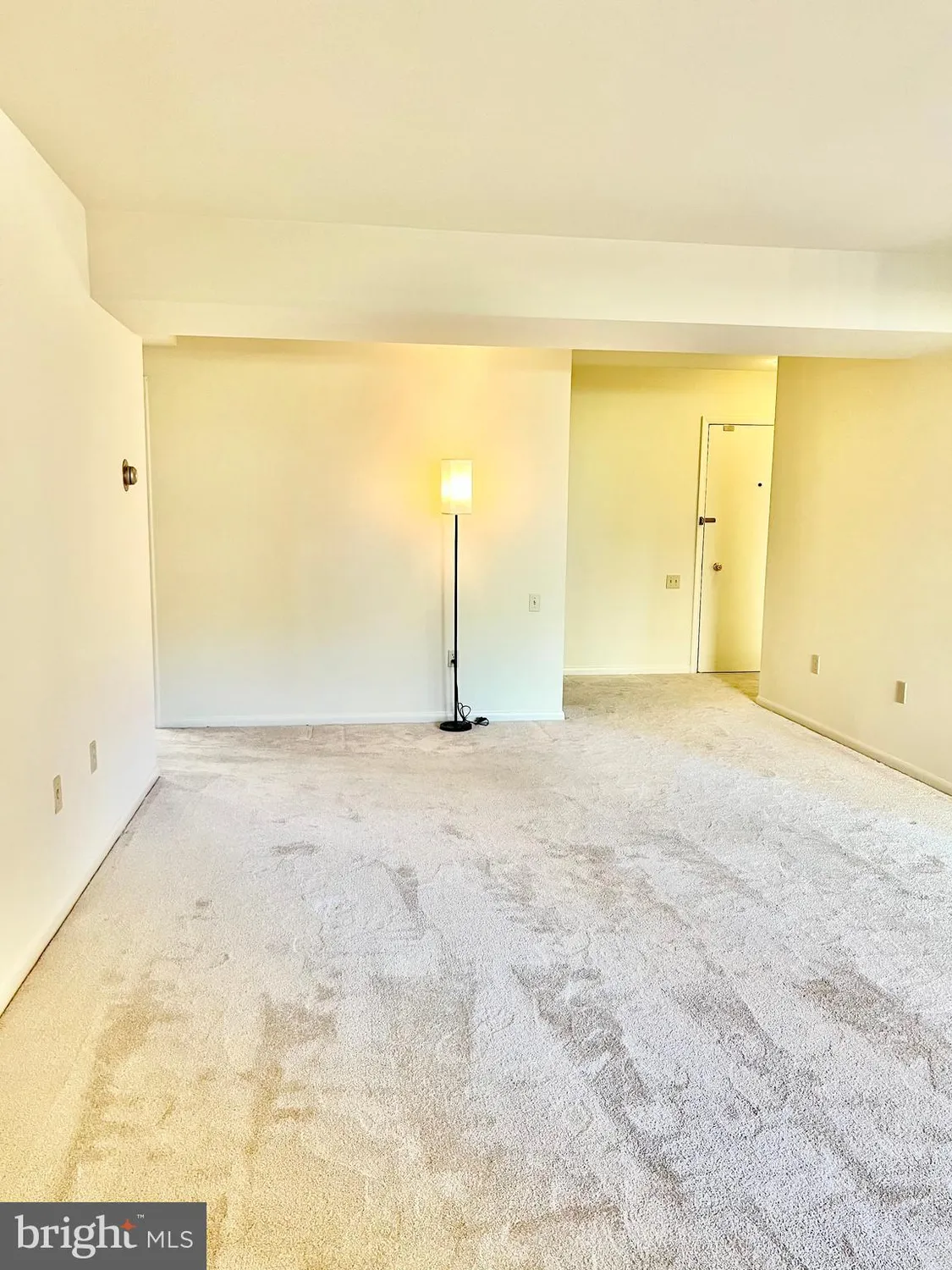 Property Slideshow image 8 of 43 | 3386 chiswick ct 50-1a, Silver Spring, MD, 20906