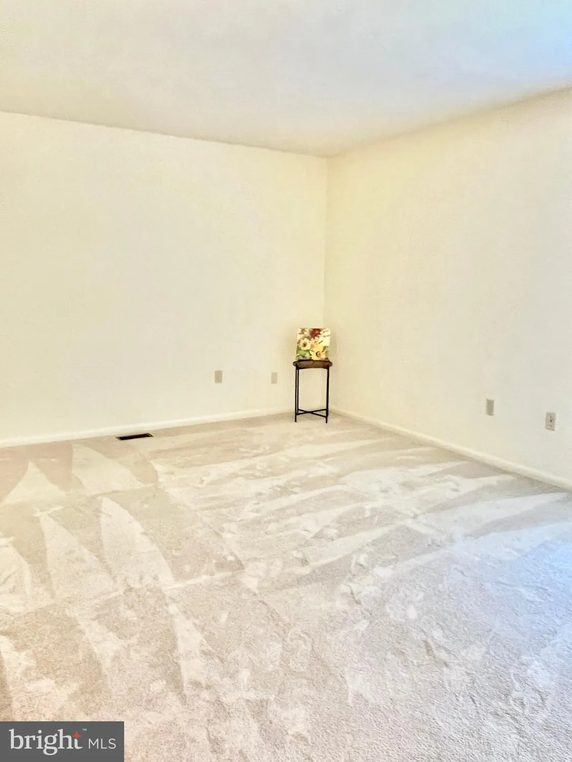 Property Slideshow image 9 of 43 | 3386 chiswick ct 50-1a, Silver Spring, MD, 20906