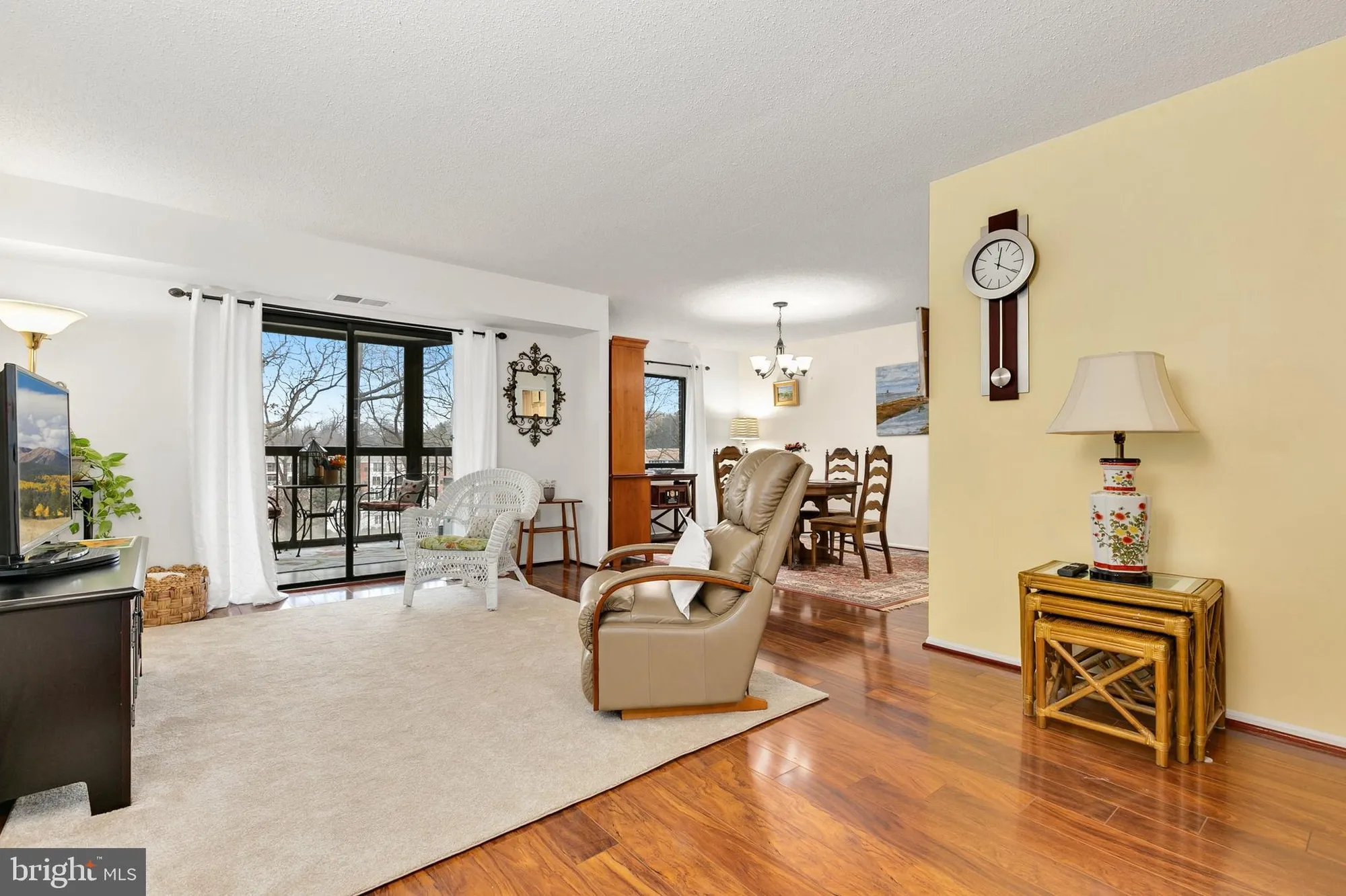 Property Slideshow image 1 of 44 | 15101 interlachen dr 1-416, Silver Spring, MD, 20906