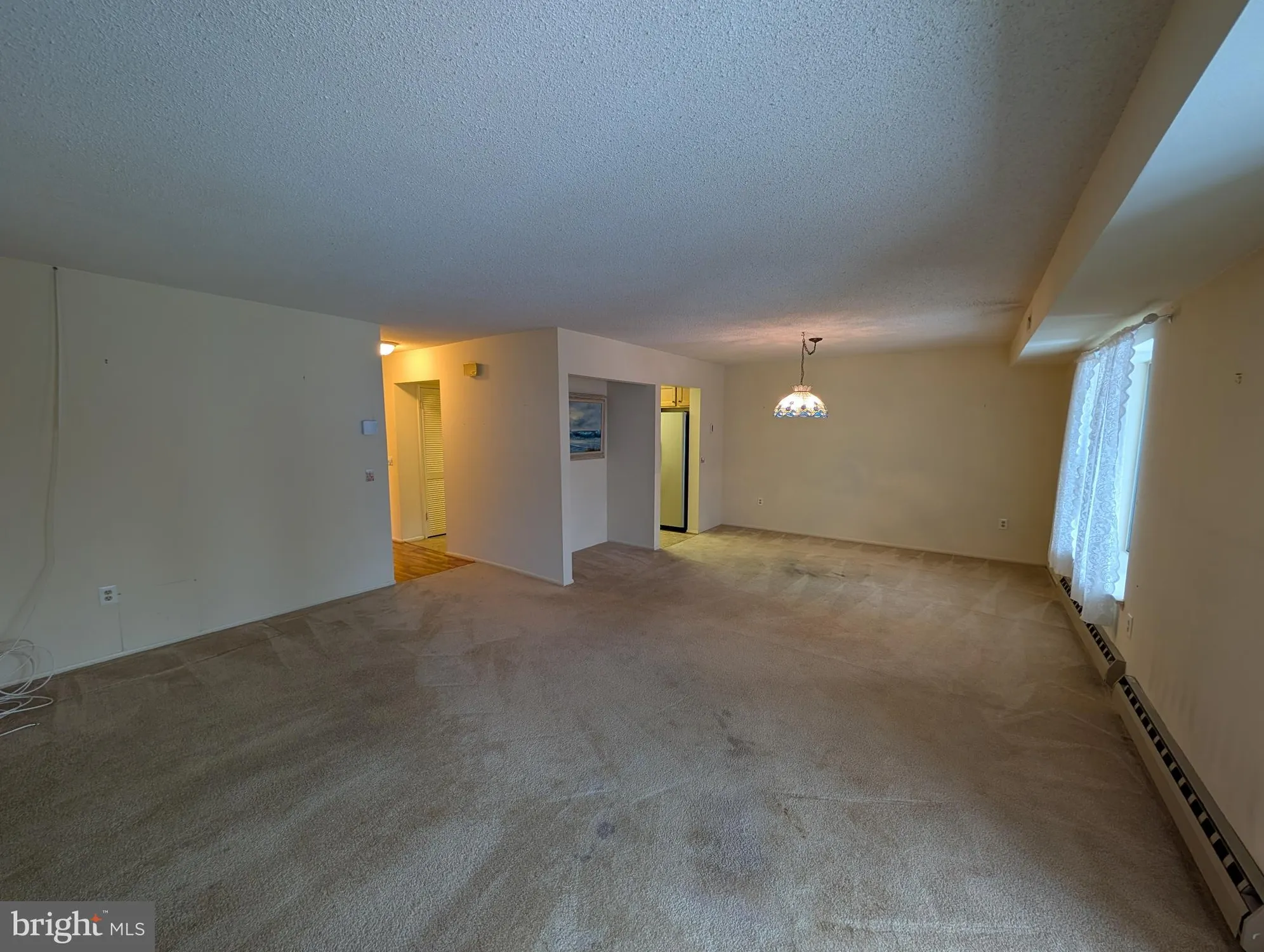Property Slideshow image 23 of 26 | 15401 bassett ln 45-2e, Silver Spring, MD, 20906