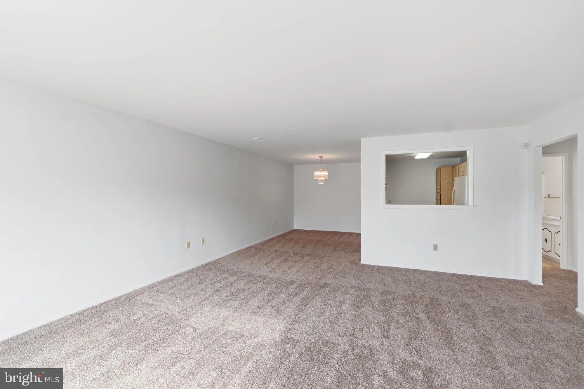 Property Slideshow image 11 of 32 | 3103 beckenham ct # 252-d, Silver Spring, MD, 20906
