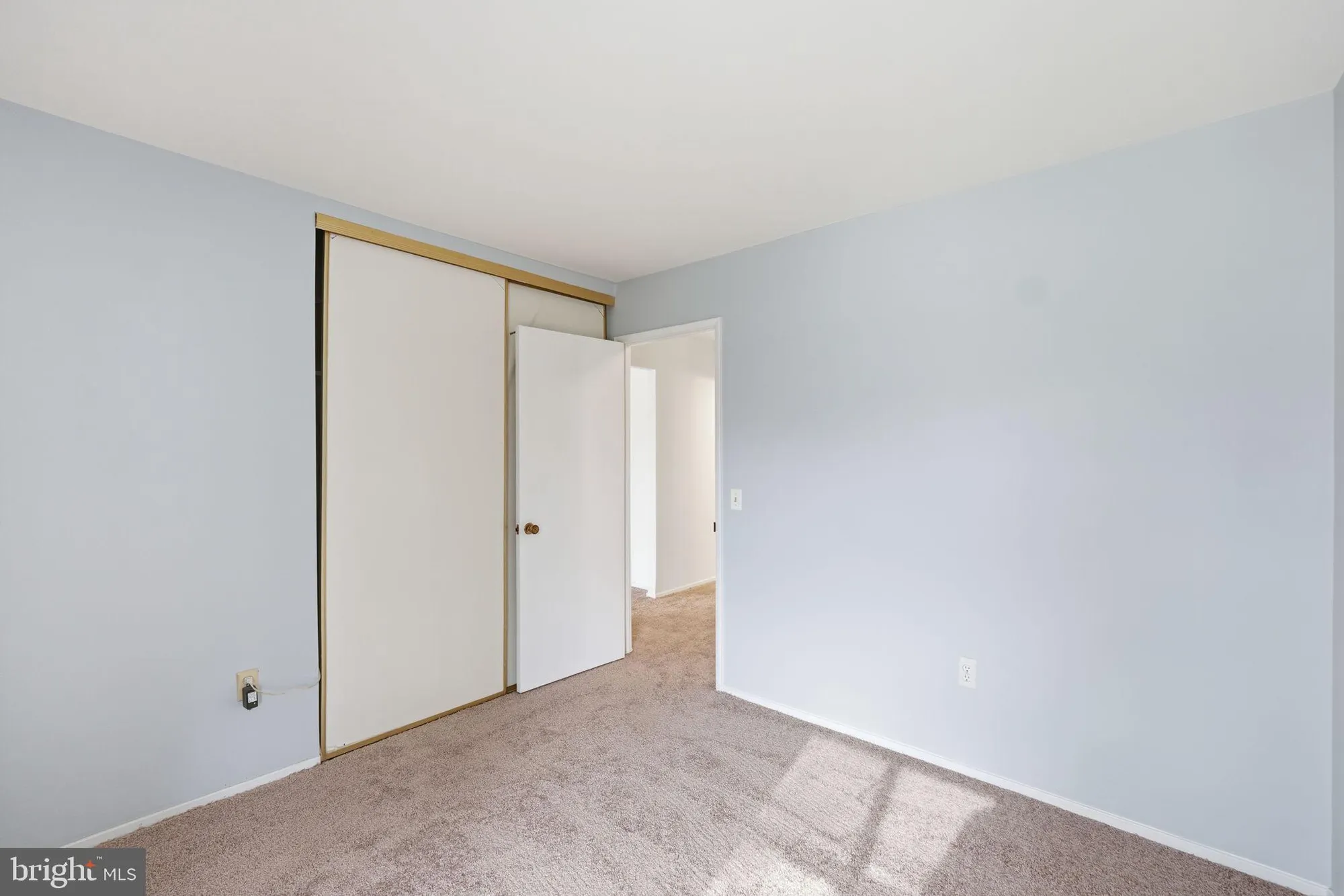 Property Slideshow image 17 of 32 | 3103 beckenham ct # 252-d, Silver Spring, MD, 20906
