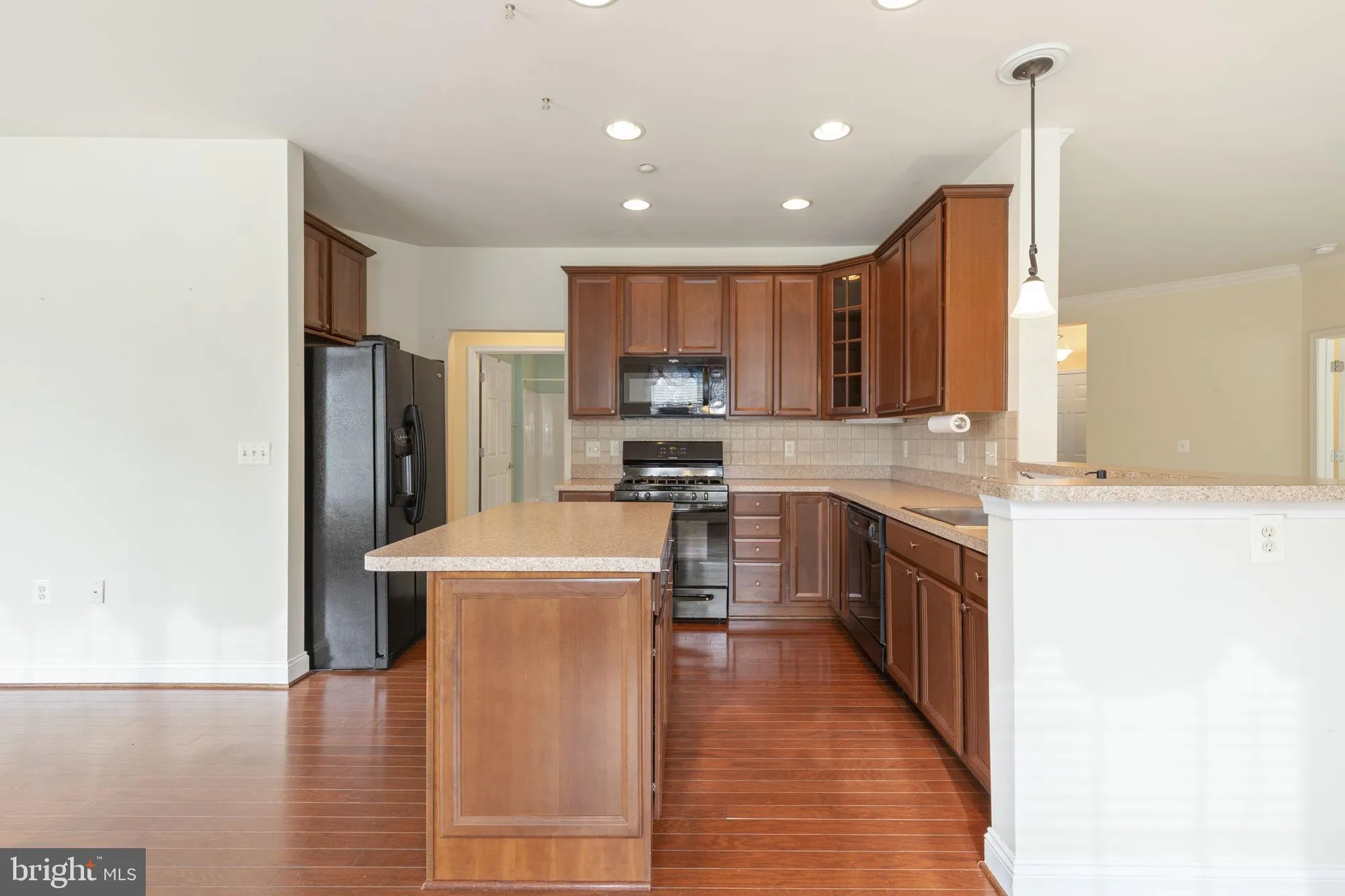 Property Slideshow image 5 of 23 | 309 tiree ct unit 203, Abingdon, MD, 21009