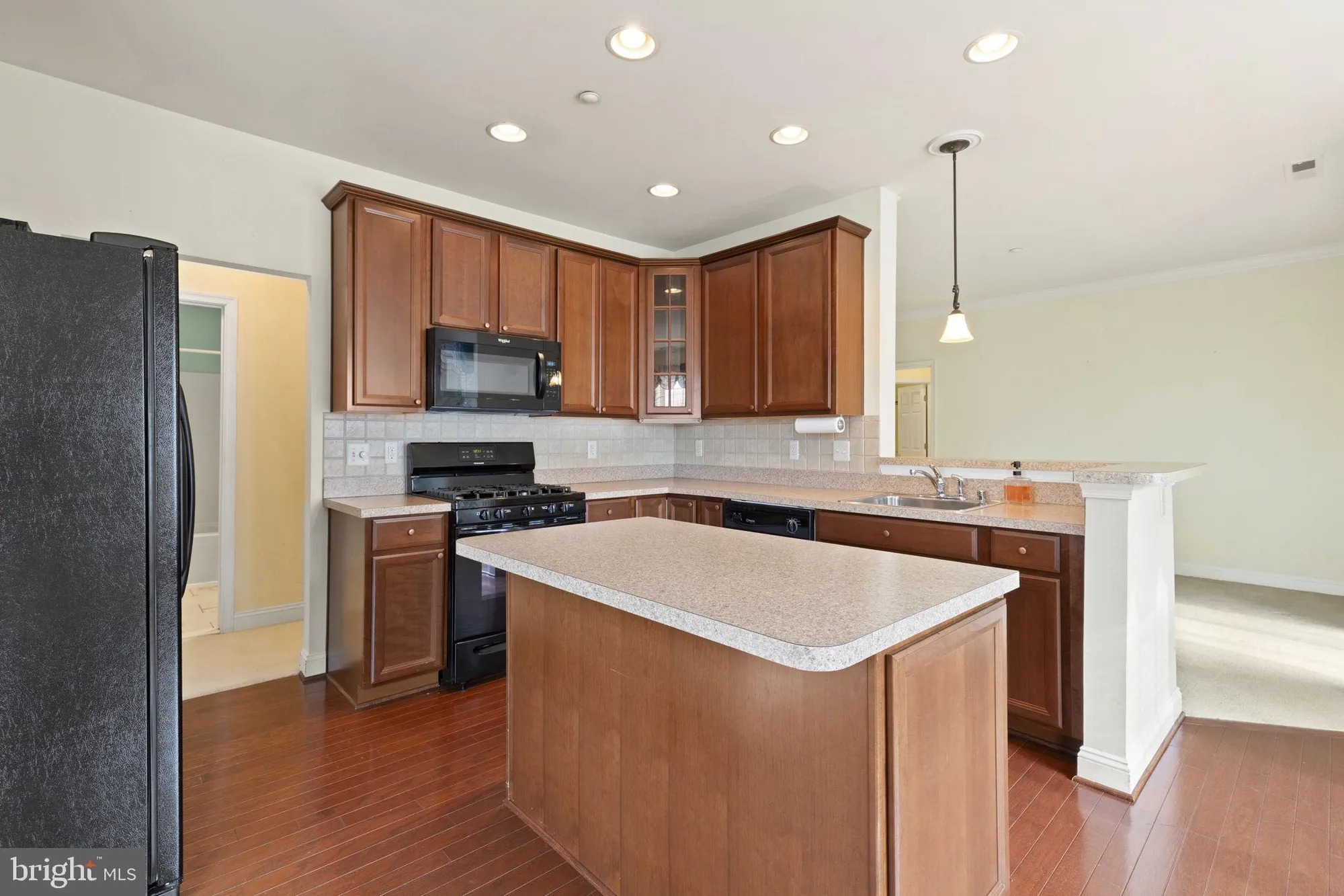 Property Slideshow image 6 of 23 | 309 tiree ct unit 203, Abingdon, MD, 21009