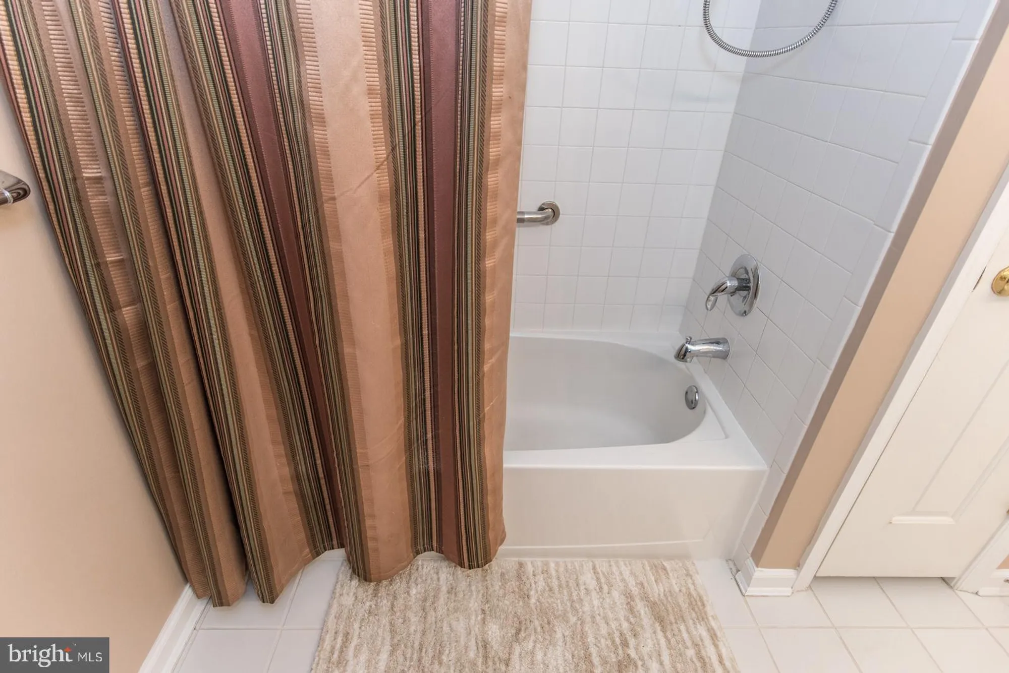 Property Slideshow image 42 of 71 | 843 geranium dr, Warrington, PA, 18976