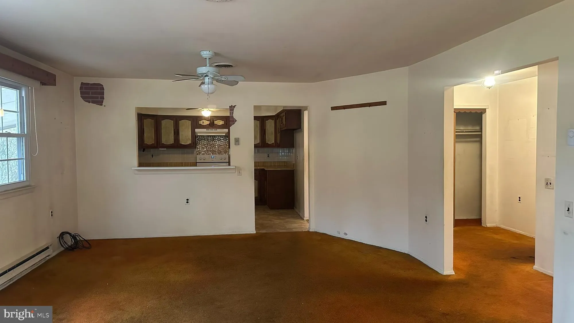 Property Slideshow image 4 of 14 | 5 pembroke la a a, Whiting, NJ, 08759