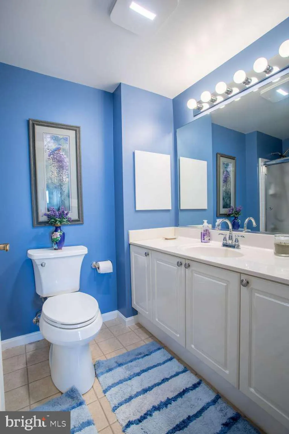 Property Slideshow image 20 of 25 | 3005 s leisure world blvd 812, Silver Spring, MD, 20906