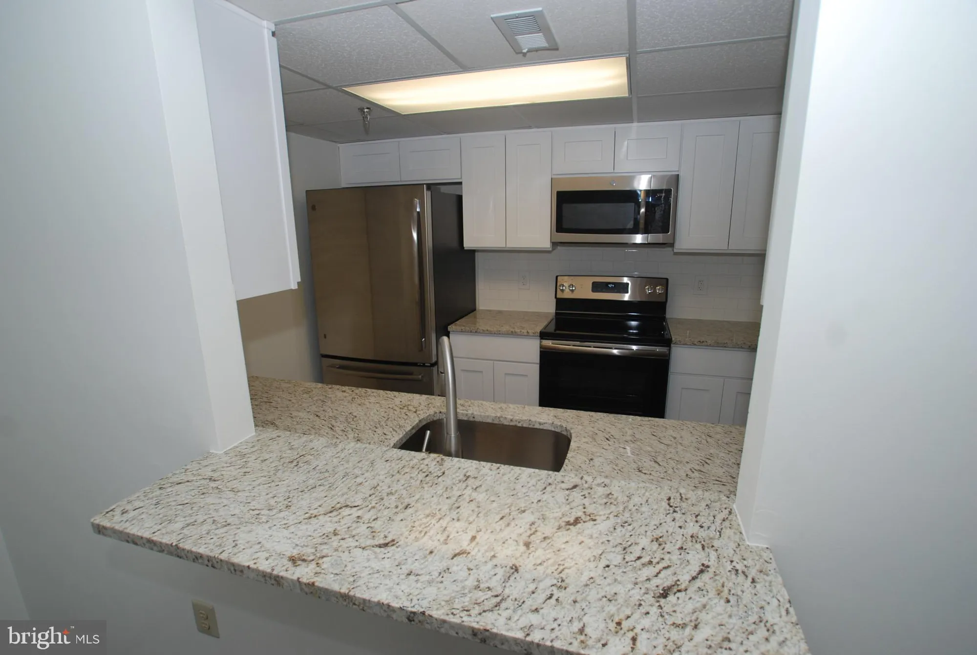 Property Slideshow image 8 of 47 | 7206 centennial sta, Warminster, PA, 18974