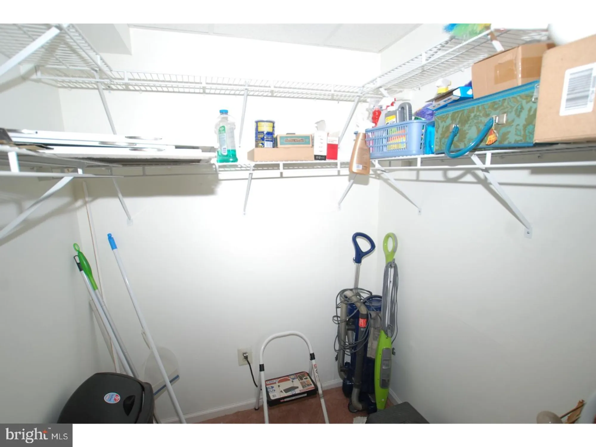 Property Slideshow image 22 of 50 | 1000 centennial sta 100, Warminster, PA, 18974