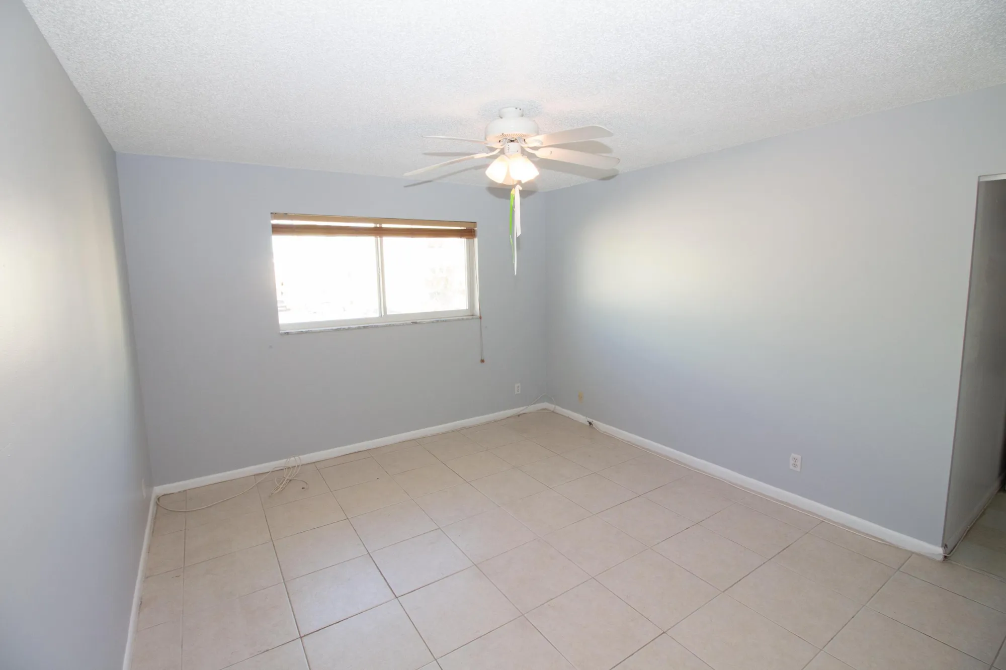 Property Slideshow image 9 of 10 | 19 colonial club dr apt 204, Boynton Beach, FL, 33435