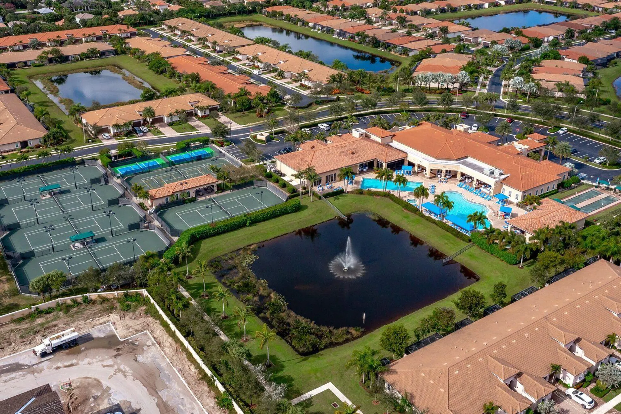 Property Slideshow image 47 of 53 | 14786 via porta # 14786, Delray Beach, FL, 33446