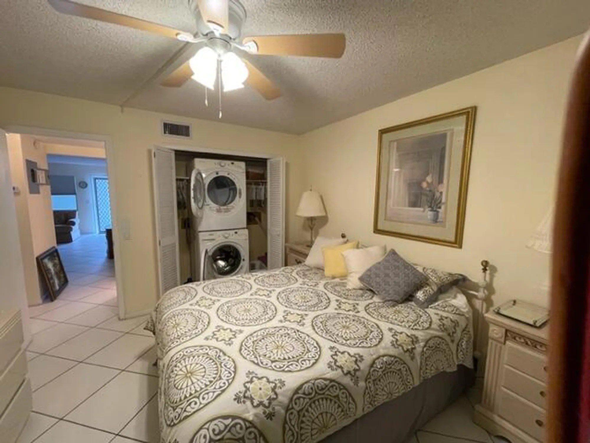 Property Slideshow image 11 of 42 | 350 horizons e unit e 206, Boynton Beach, FL, 33435