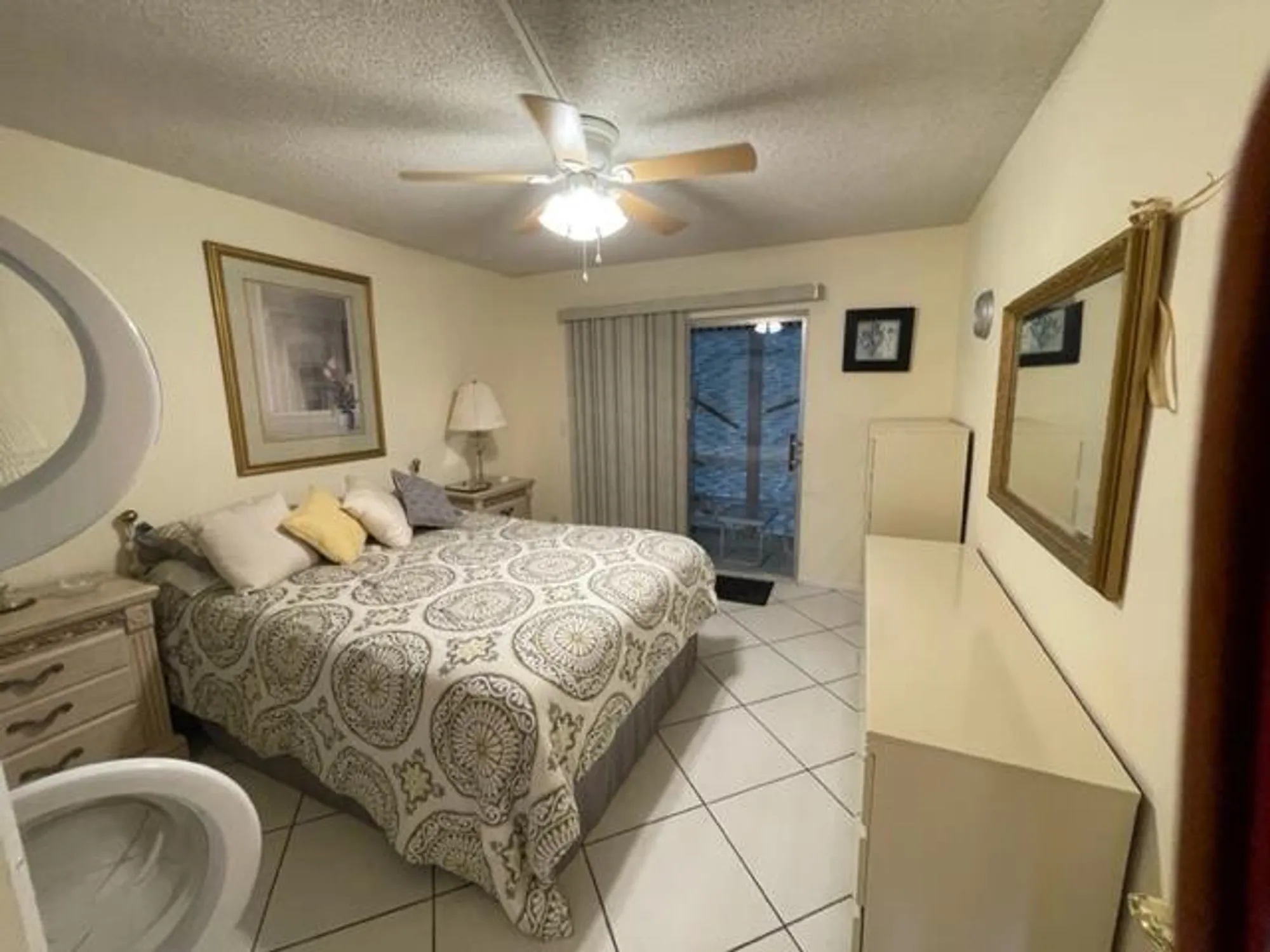 Property Slideshow image 13 of 42 | 350 horizons e unit e 206, Boynton Beach, FL, 33435