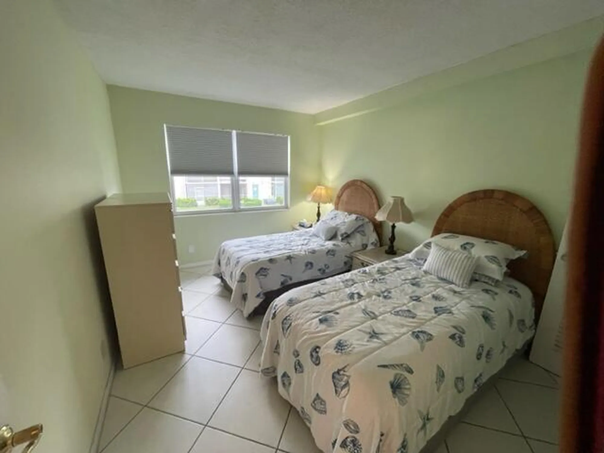 Property Slideshow image 18 of 42 | 350 horizons e unit e 206, Boynton Beach, FL, 33435