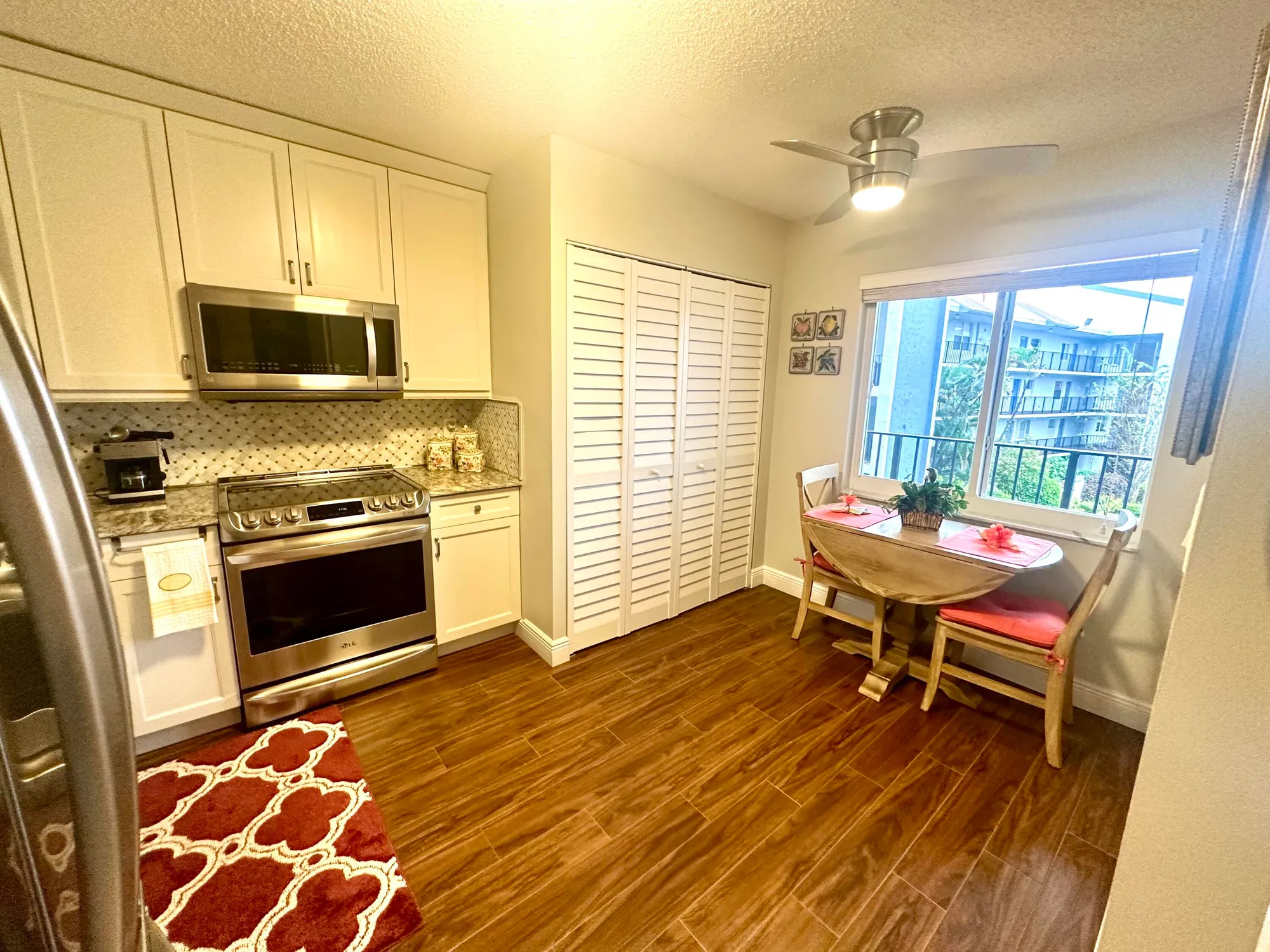 Property Slideshow image 4 of 39 | 14773 cumberland dr apt 305, Delray Beach, FL, 33446