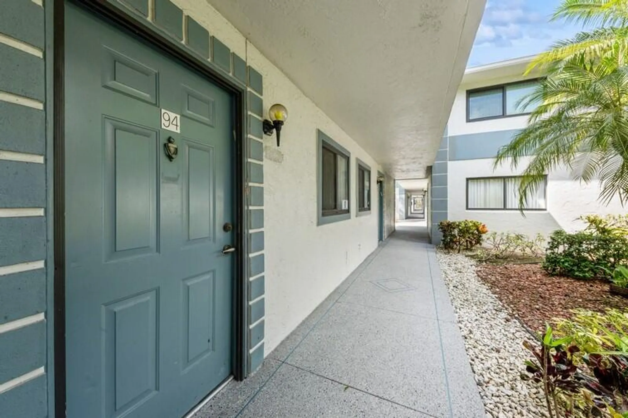 Property Slideshow image 1 of 12 | 15342 lakes of delray blvd apt 94, Delray Beach, FL, 33484