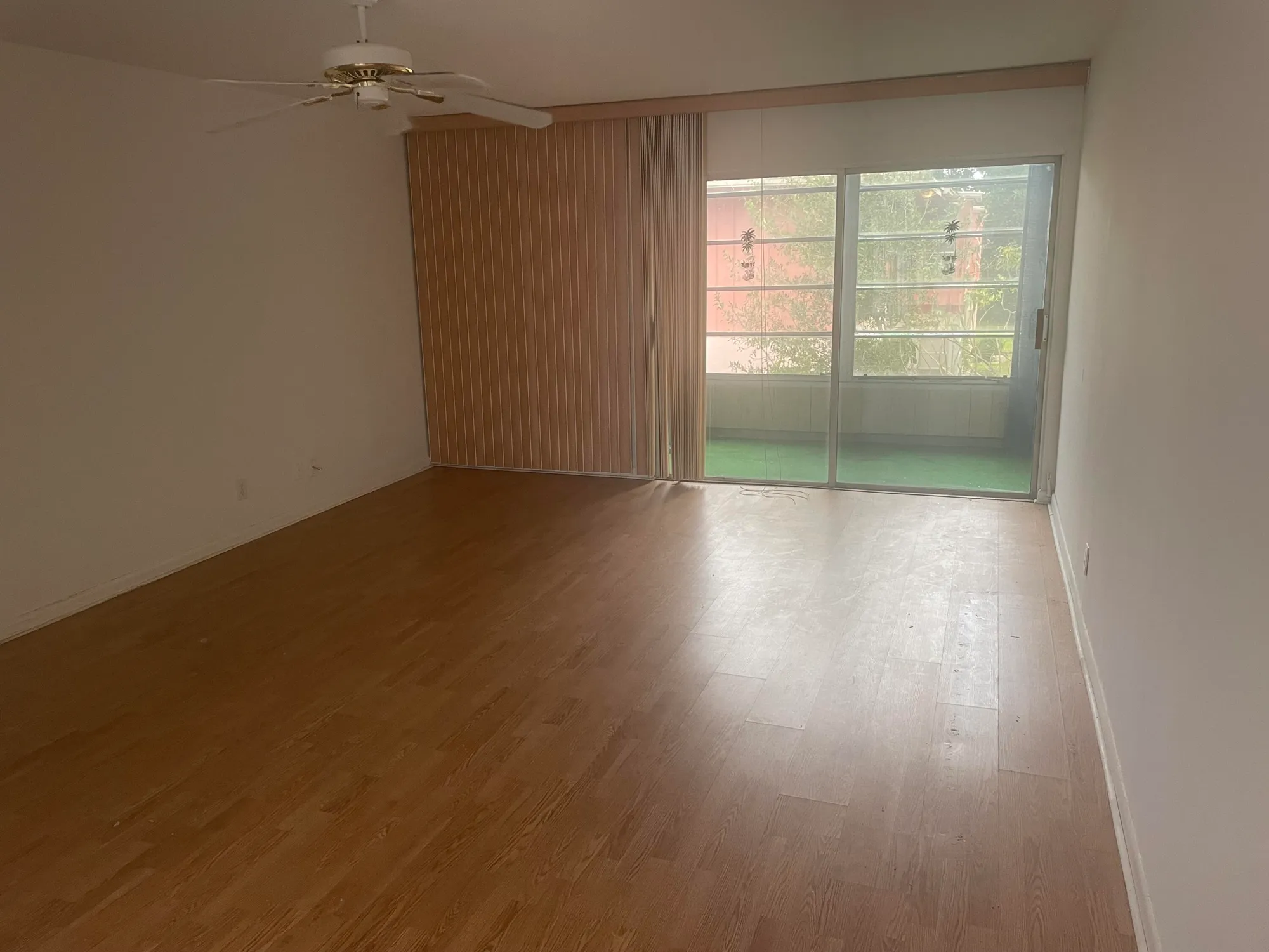 Property Slideshow image 3 of 7 | 20 golfs edge e, West Palm Beach, FL, 33417