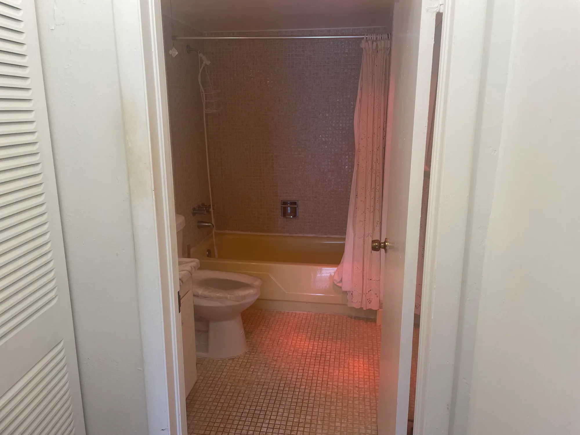 Property Slideshow image 6 of 7 | 20 golfs edge e, West Palm Beach, FL, 33417