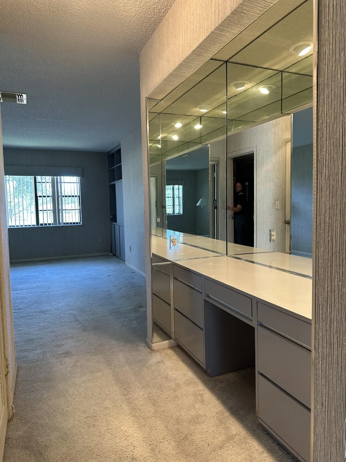 Property Slideshow image 13 of 19 | 5 westgate ln d, Boynton Beach, FL, 33436