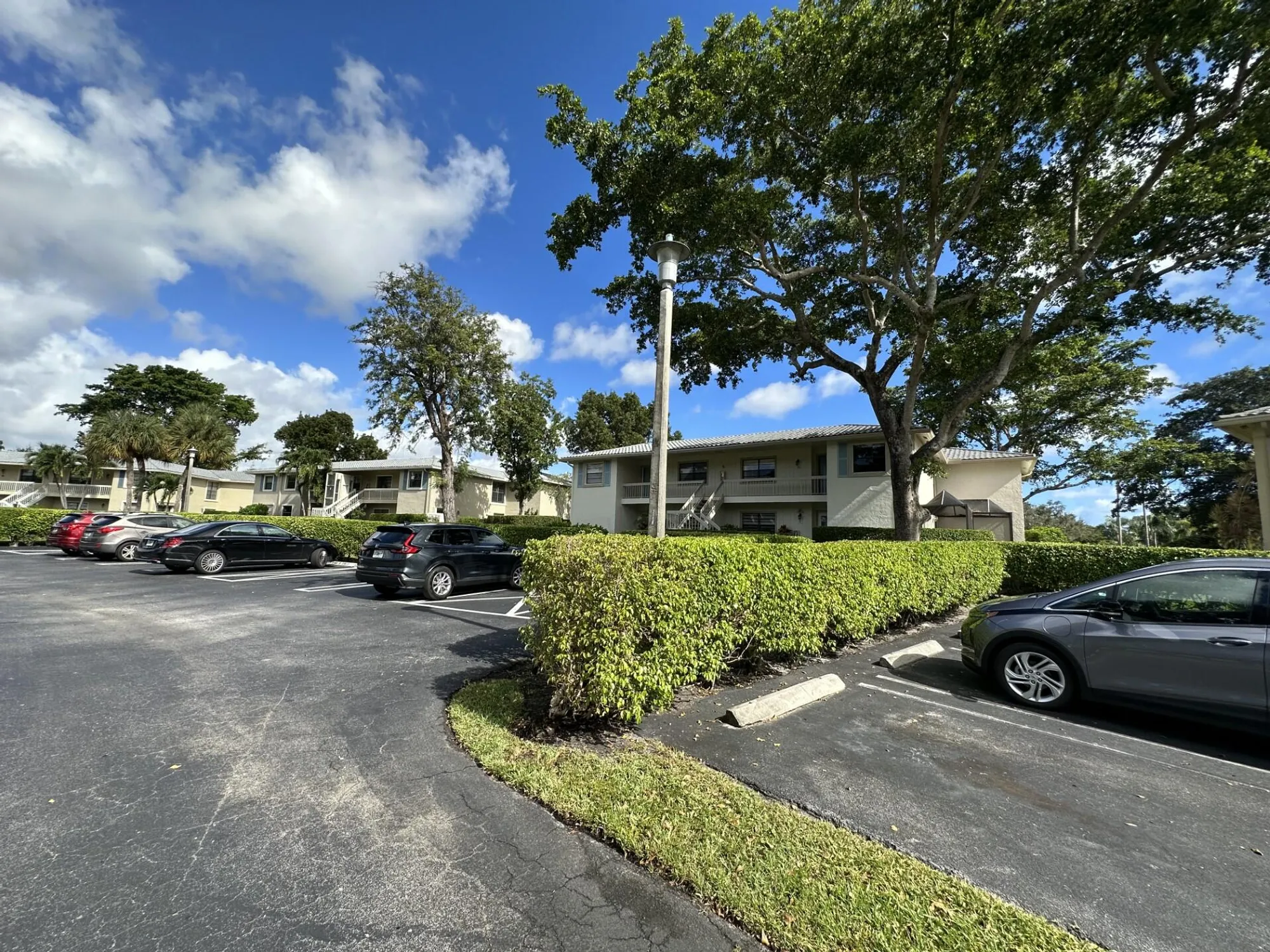 Property Slideshow image 2 of 19 | 5 westgate ln d, Boynton Beach, FL, 33436