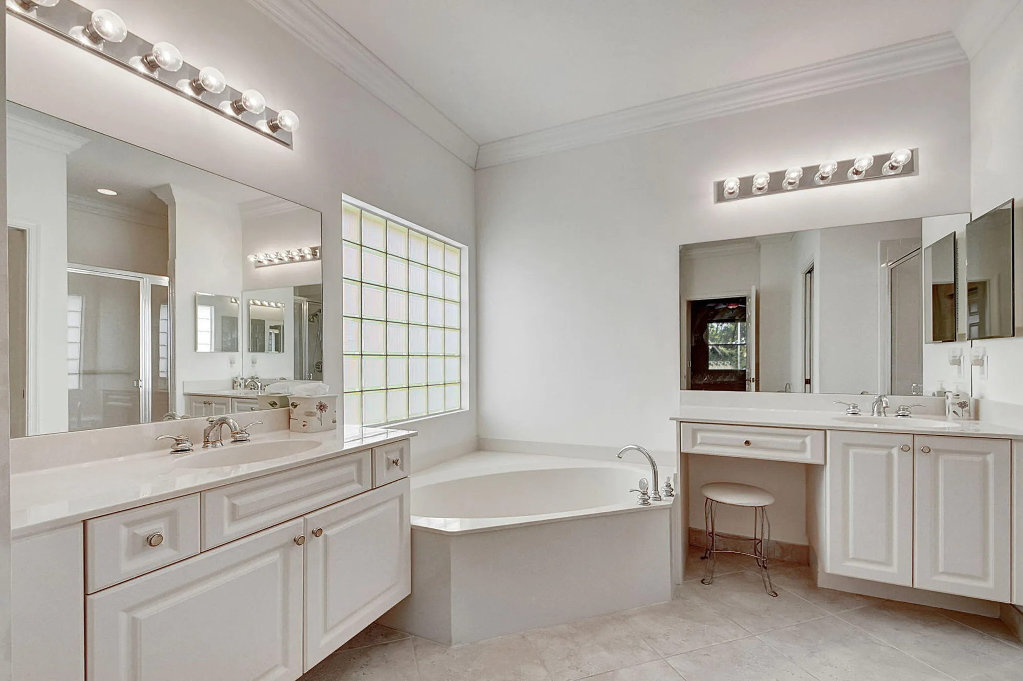 Property Slideshow image 31 of 79 | 9835 san luca st, Lake Worth, FL, 33467