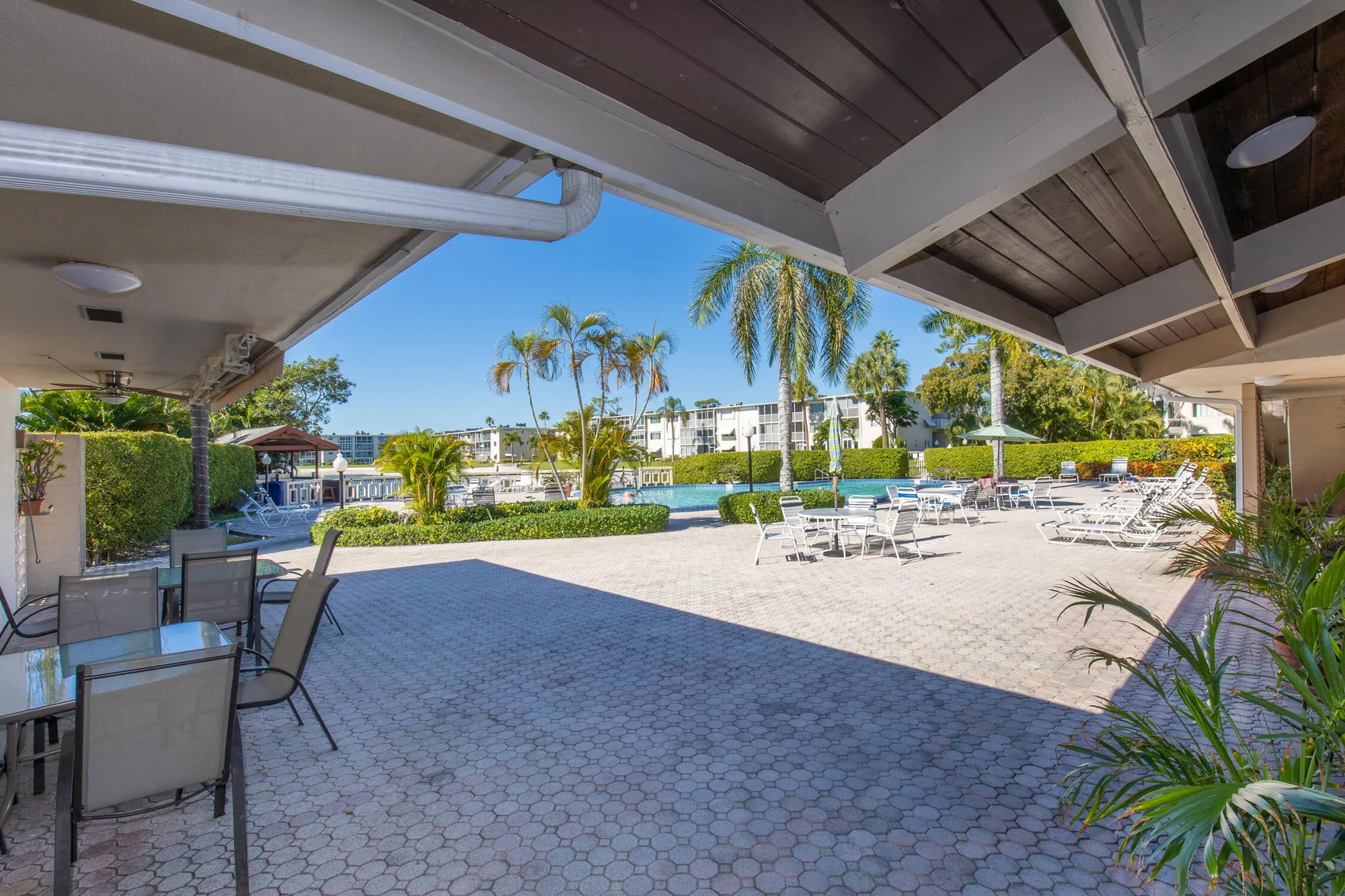 Property Slideshow image 38 of 45 | 2682 garden dr 301, Lake Worth, FL, 33461