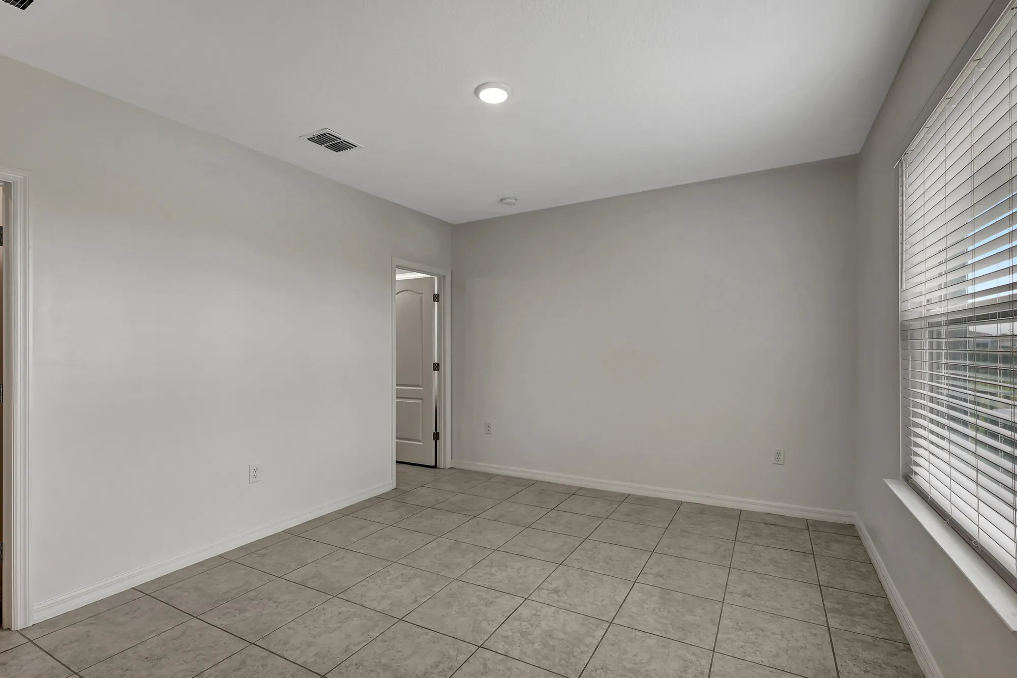 Property Slideshow image 22 of 35 | 10853 sw vasari way, Port Saint Lucie, FL, 34987