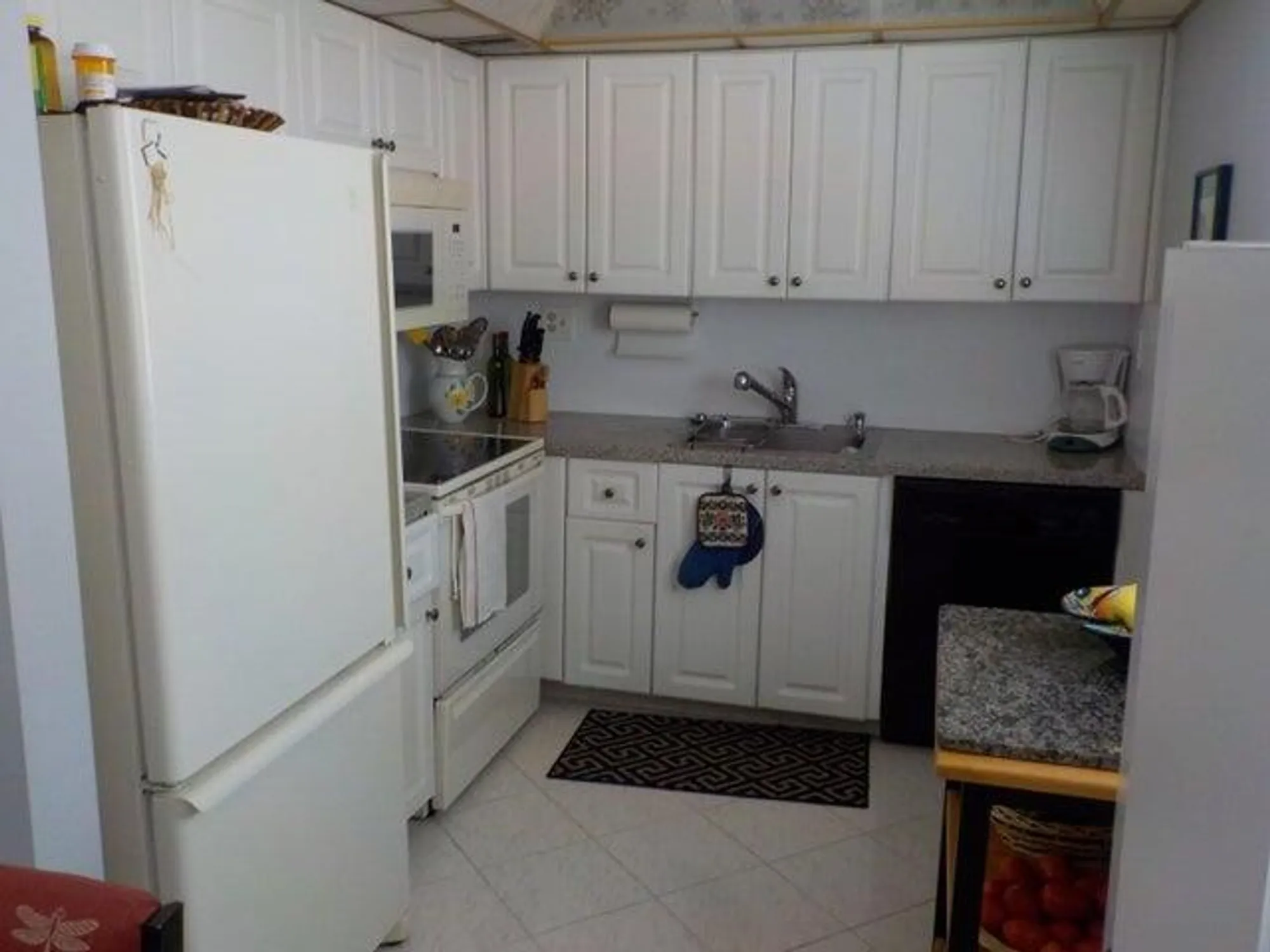 Property Slideshow image 6 of 20 | 15036 ashland ln apt 69, Delray Beach, FL, 33484