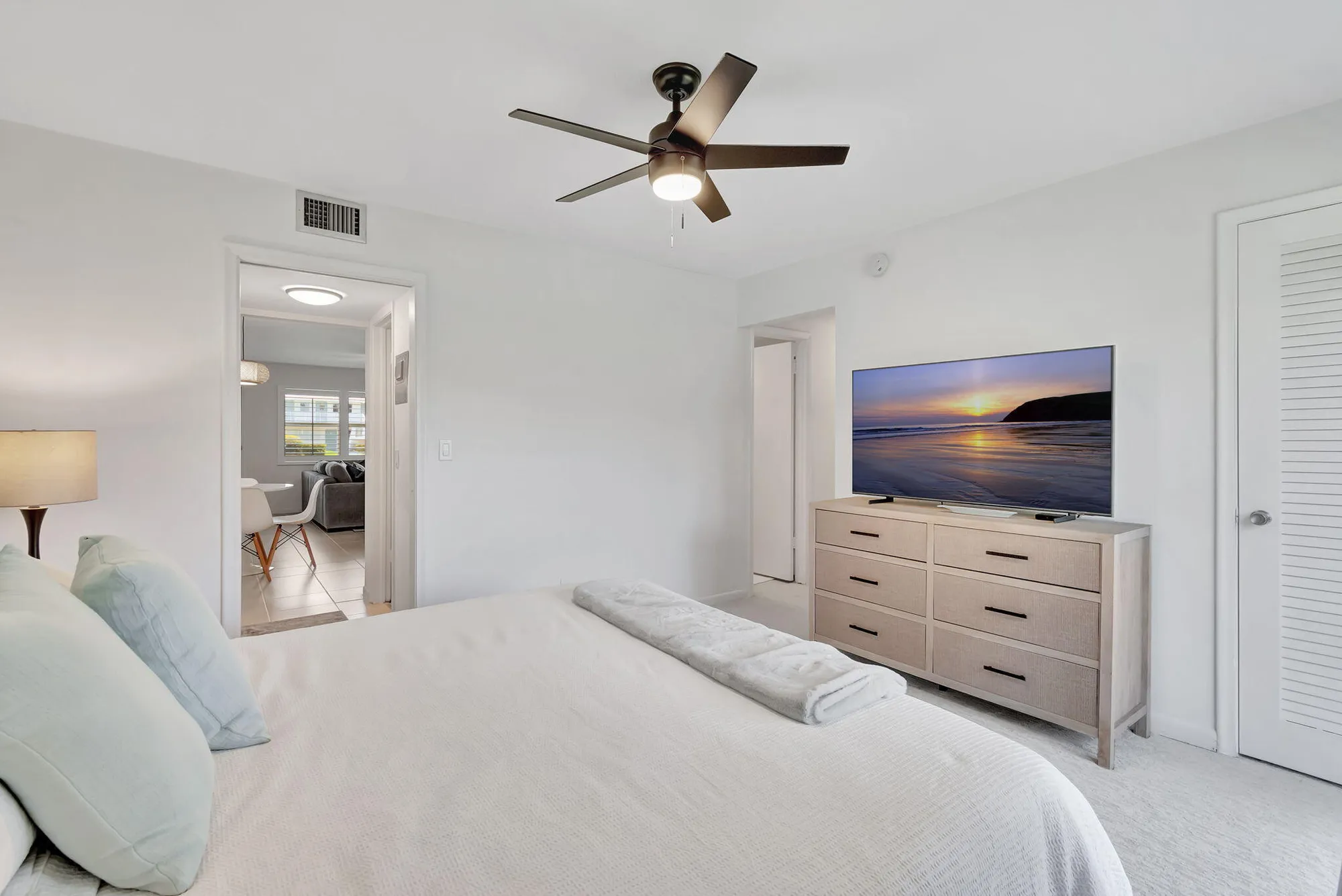 Property Slideshow image 14 of 42 | 740 horizons 105, Boynton Beach, FL, 33435