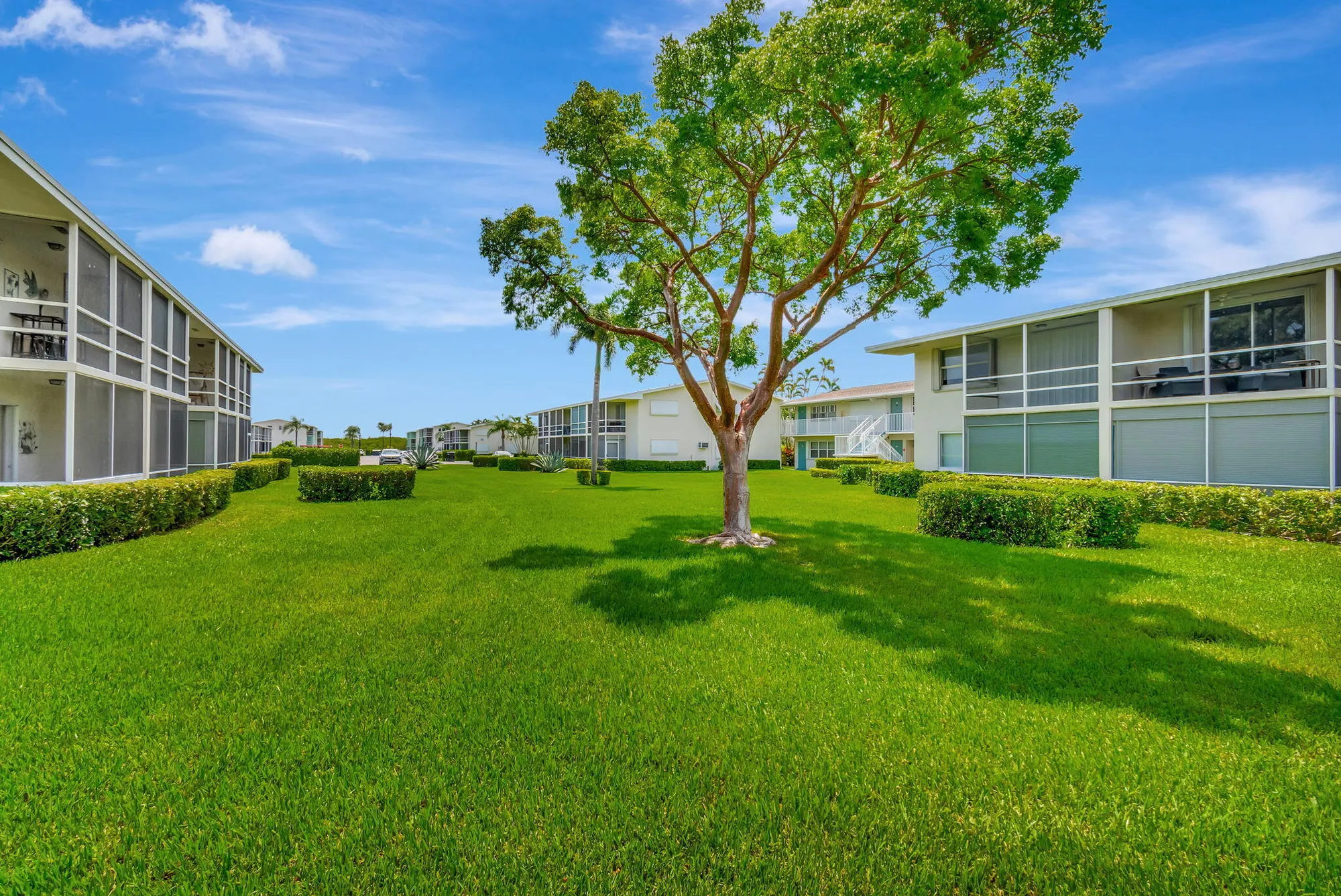 Property Slideshow image 19 of 42 | 740 horizons 105, Boynton Beach, FL, 33435