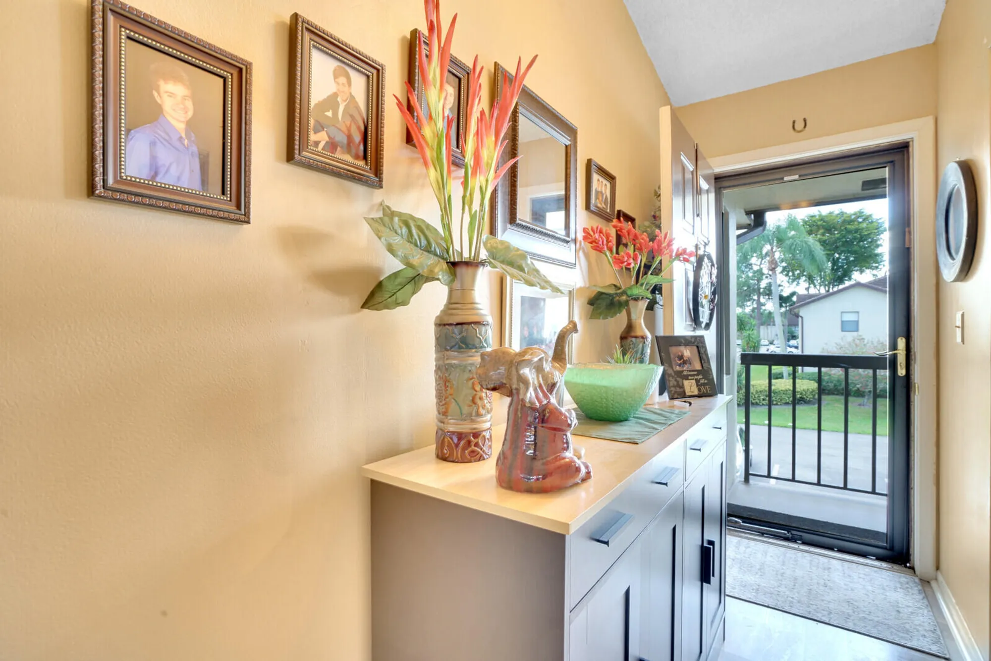 Property Slideshow image 4 of 35 | 7593 tahiti ln apt 202, Lake Worth, FL, 33467