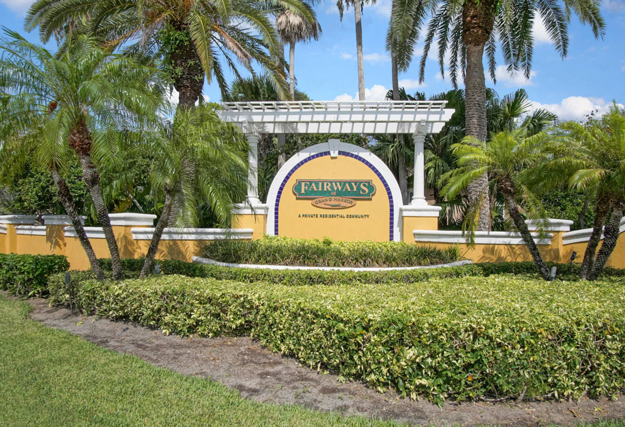 Property Slideshow image 19 of 19 | 5060 fairways cir f312, Vero Beach, FL, 32967