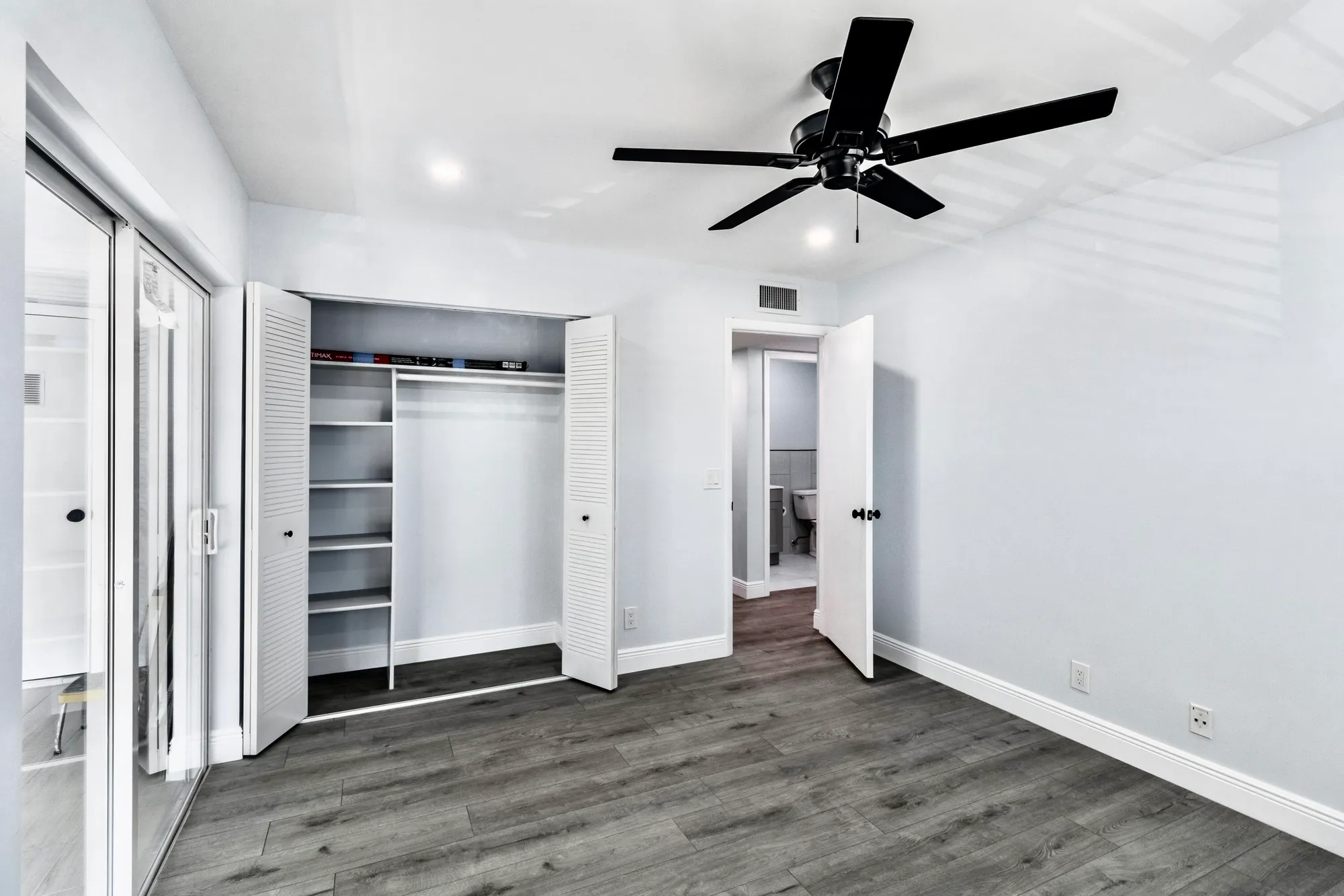 Property Slideshow image 14 of 77 | 29 burgundy a, Delray Beach, FL, 33484