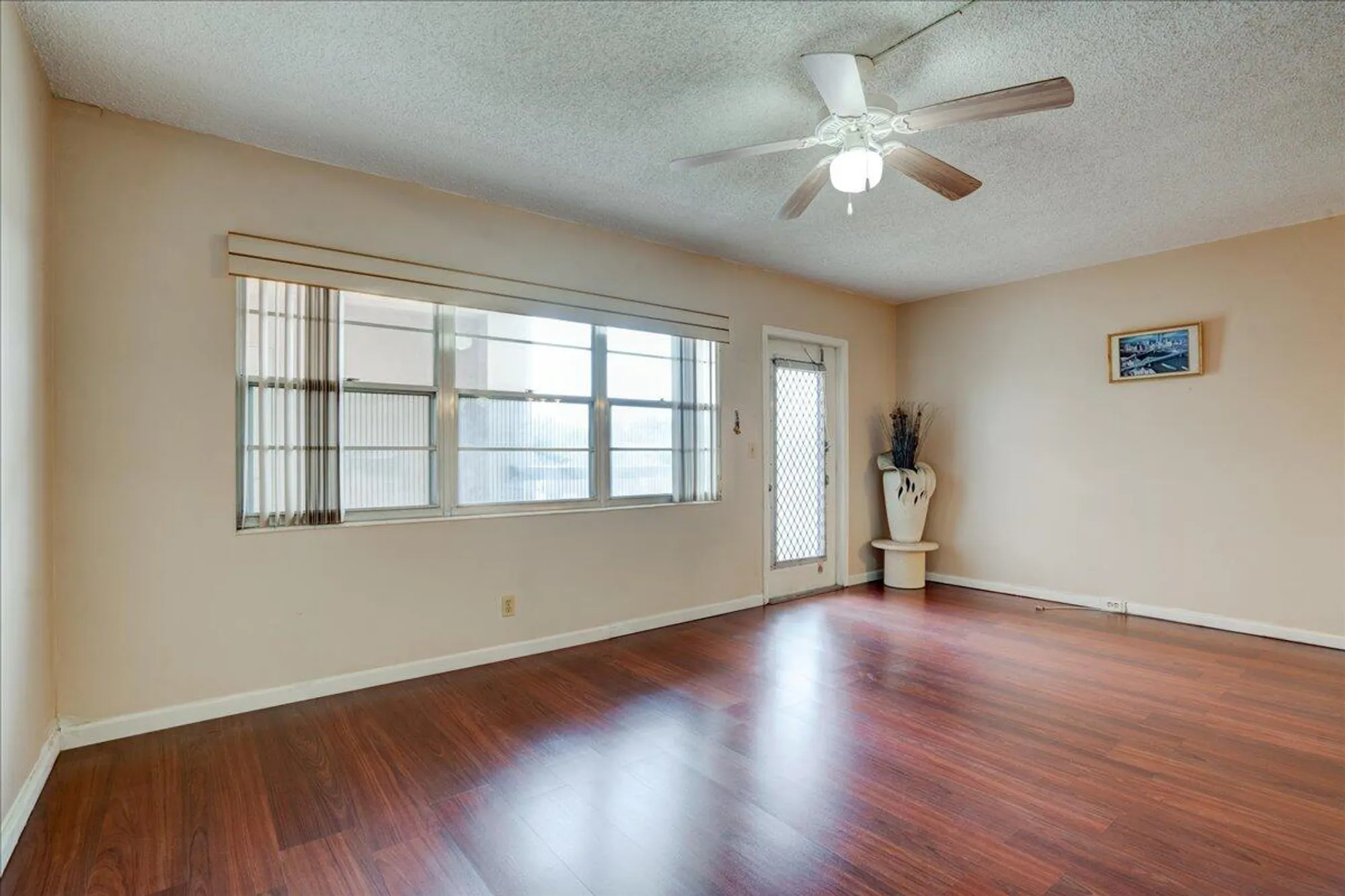 Property Slideshow image 8 of 26 | 250 southampton c, West Palm Beach, FL, 33417