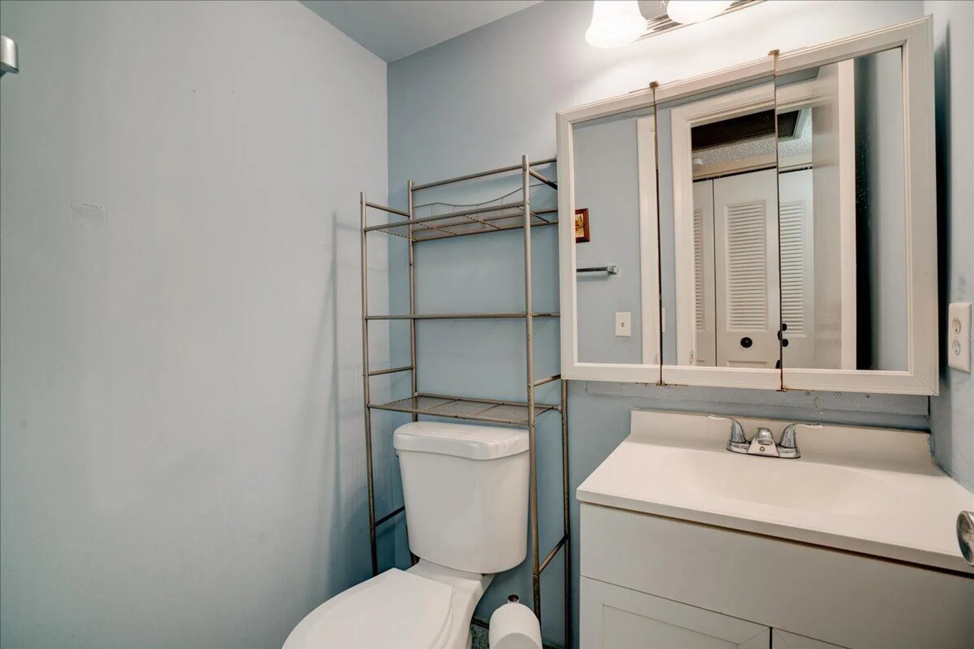Property Slideshow image 14 of 26 | 250 southampton c, West Palm Beach, FL, 33417
