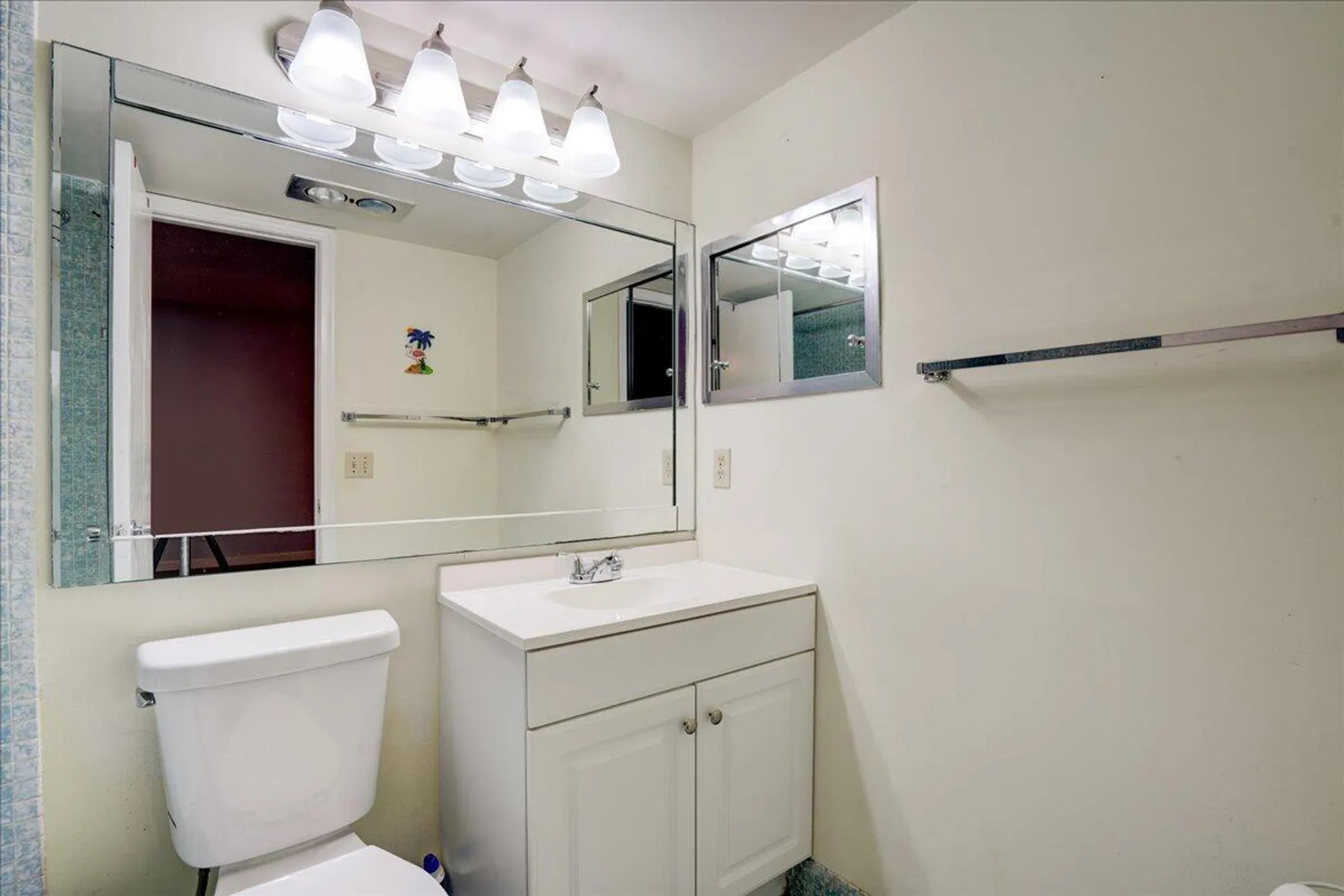 Property Slideshow image 20 of 26 | 250 southampton c, West Palm Beach, FL, 33417