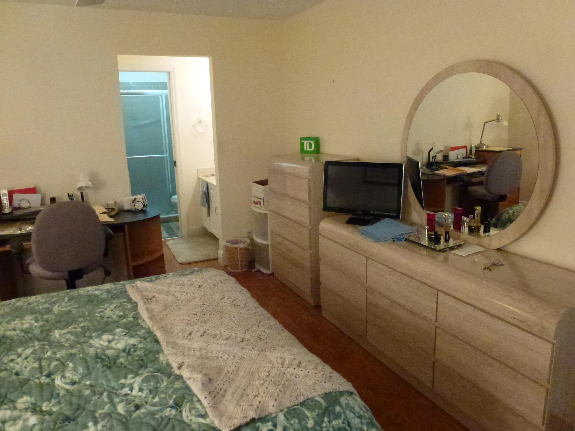 Property Slideshow image 9 of 39 | 7586 tahiti ln 201, Lake Worth, FL, 33467