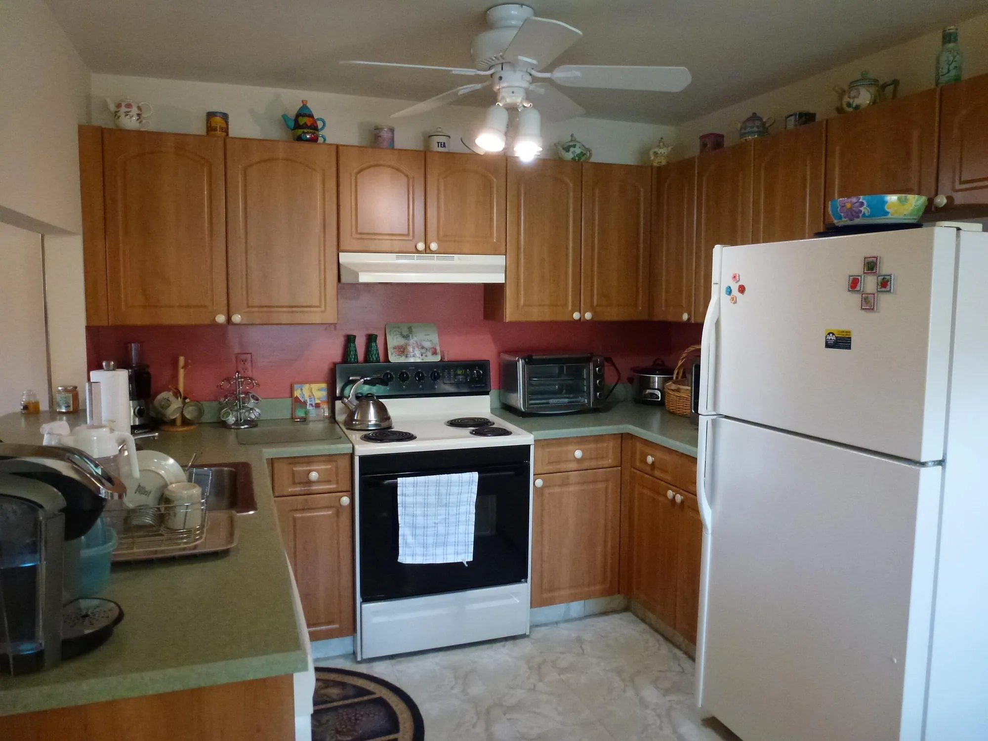 Property Slideshow image 21 of 39 | 7586 tahiti ln 201, Lake Worth, FL, 33467