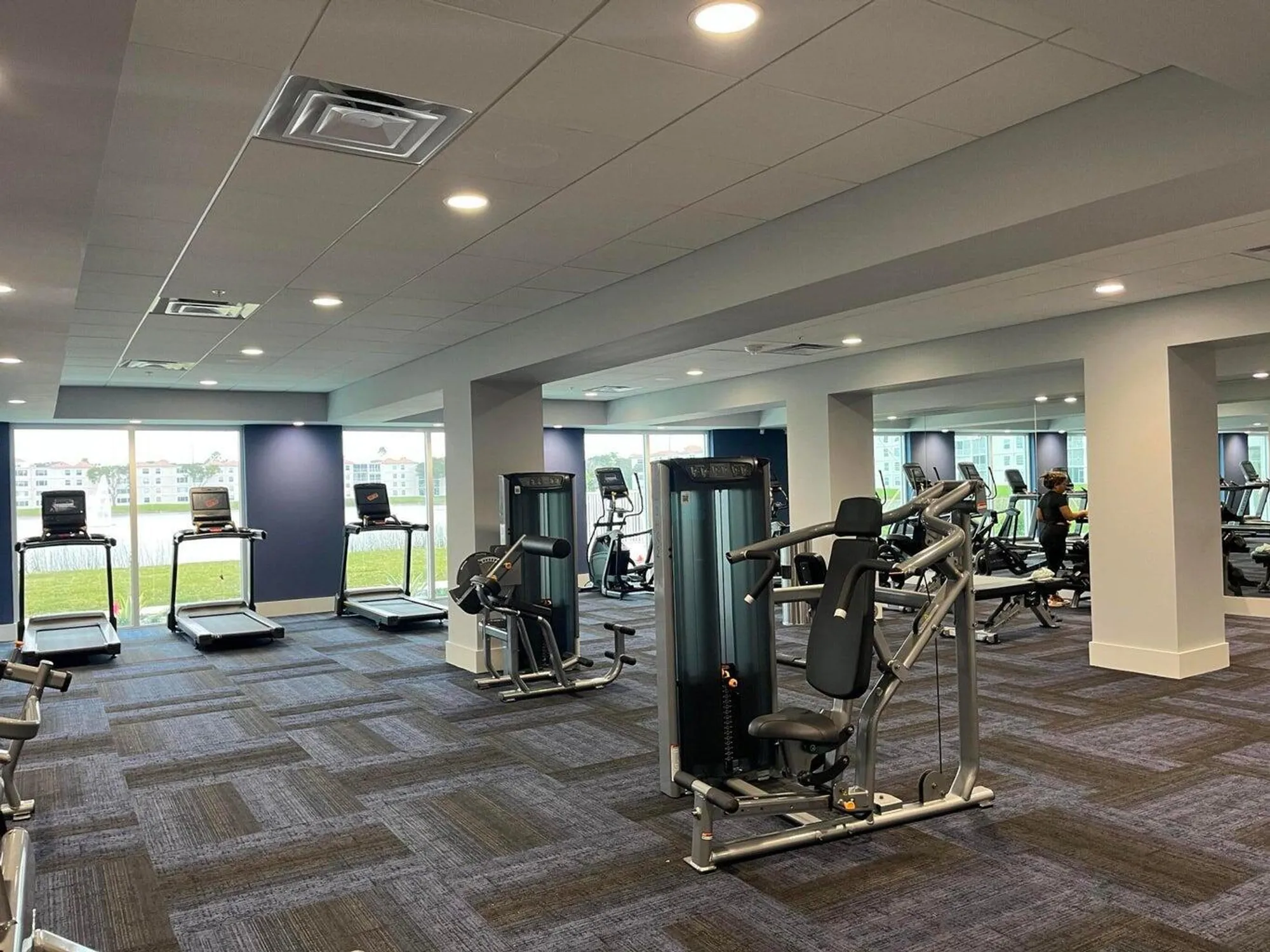 Property Slideshow image 27 of 30 | 6410 royal manor cir, Delray Beach, FL, 33484