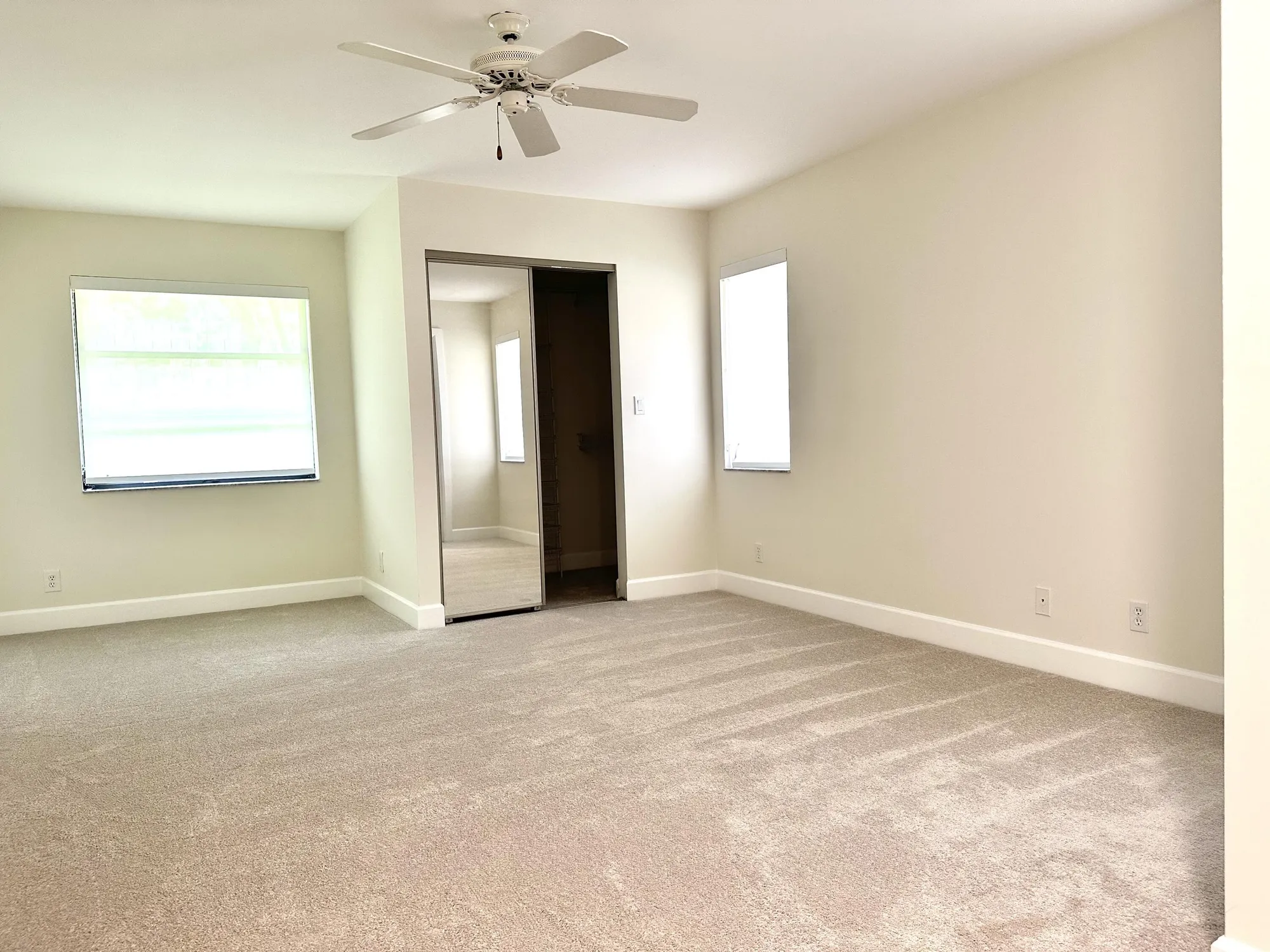 Property Slideshow image 20 of 30 | 6410 royal manor cir, Delray Beach, FL, 33484